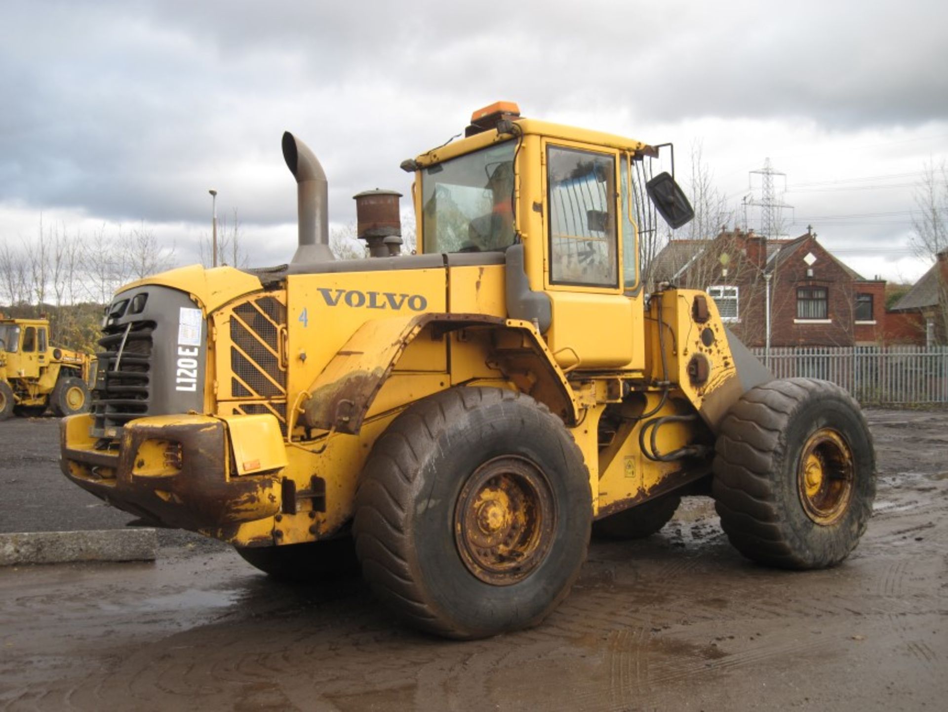 Volvo L120E Loading Shovel