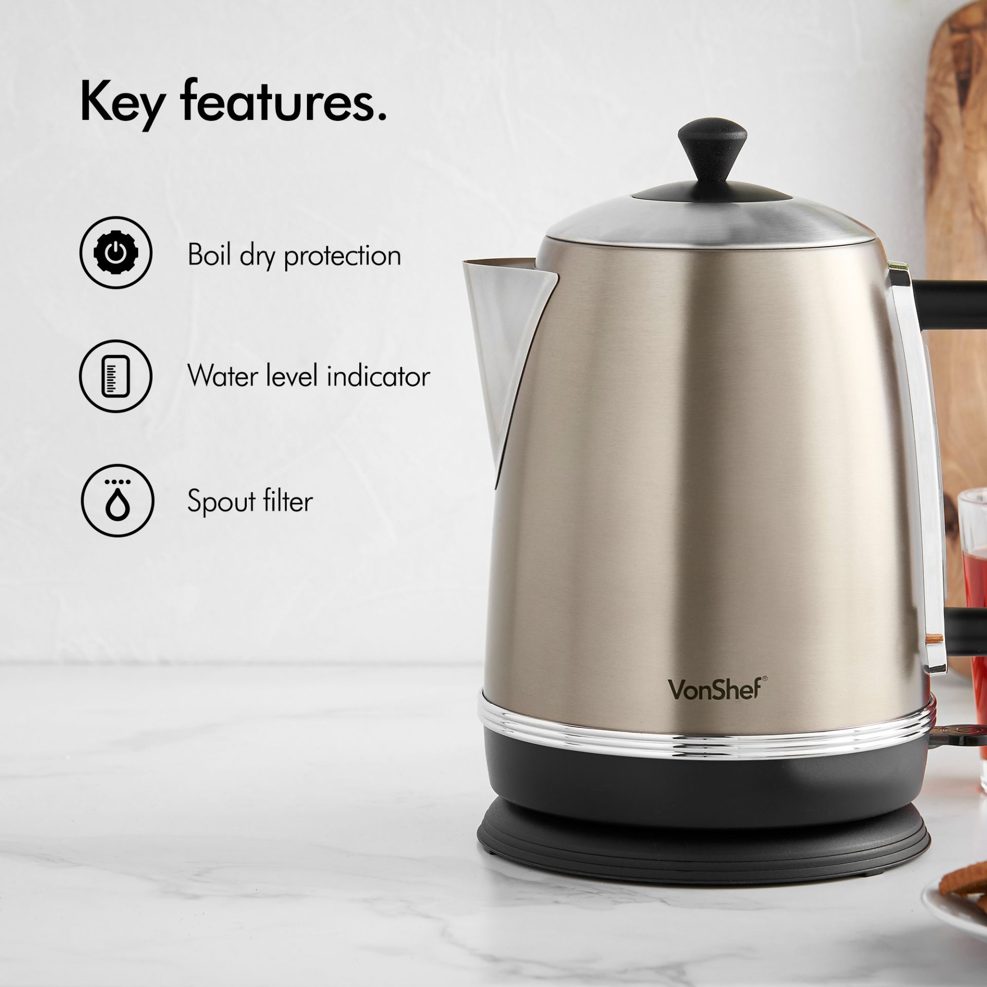 (V173) 1.7L Champagne Kettle. From morning brews to bedtime hot chocolates, your kettle is alw... - Image 2 of 2