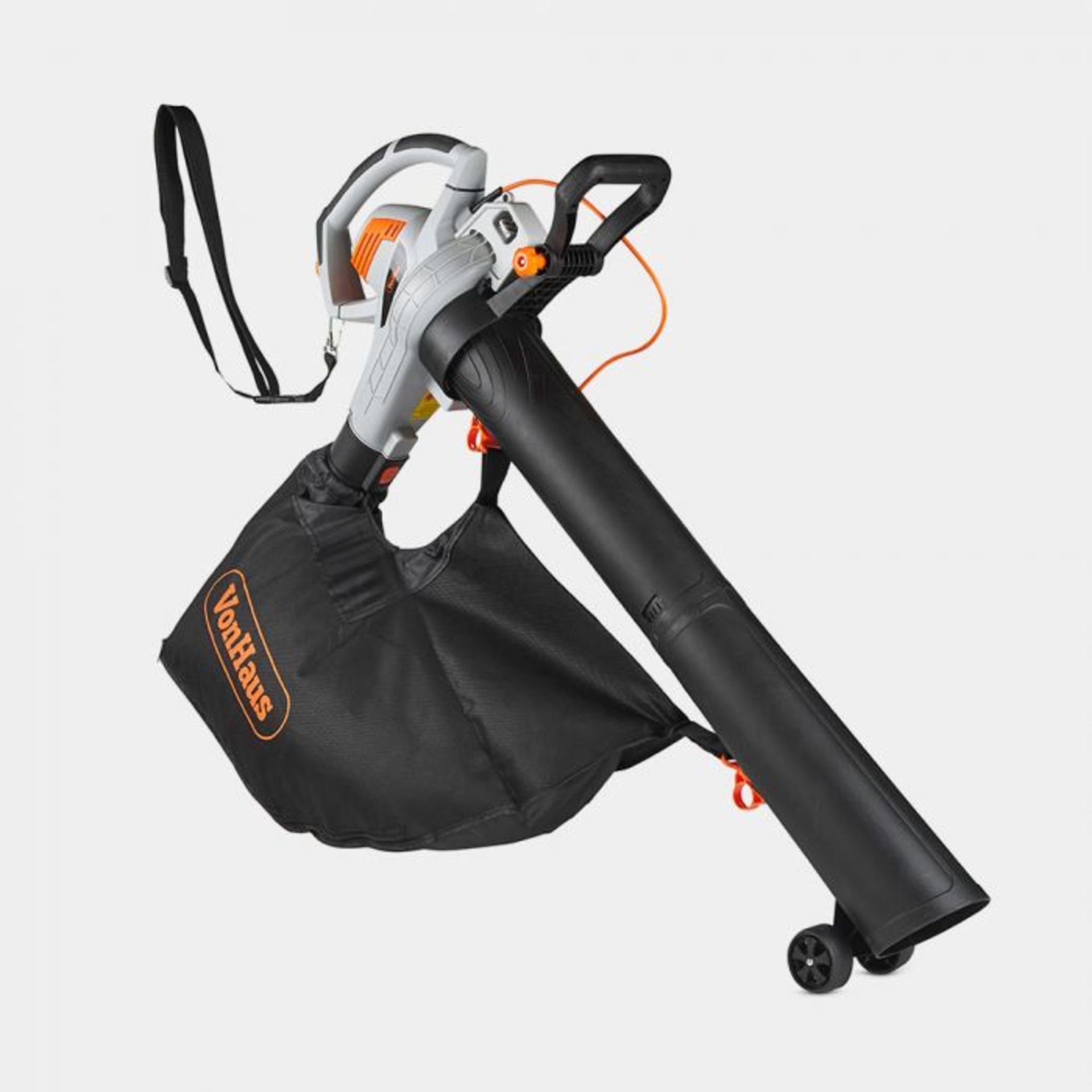 (S69) 3000W 3-in-1 Leaf Blower Powerful 3000W motor blows, vacuums and mulches leaves into mat... - Image 2 of 4