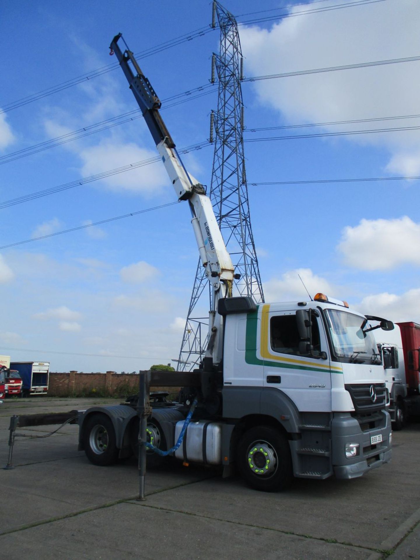 Bonfiglioli P.20,000 XL Truck Mounted Crane - Image 9 of 11