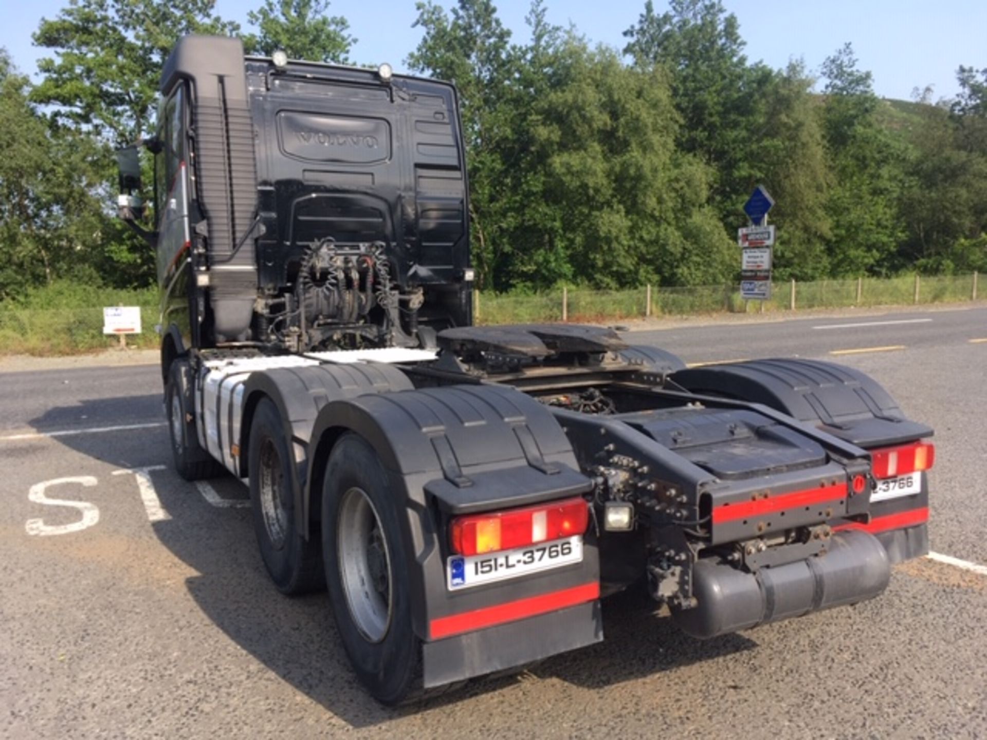 2015 VOLVO FH4-500 L.H.D. 6X4 DOUBLE DRIVE T/UNIT - Image 13 of 16