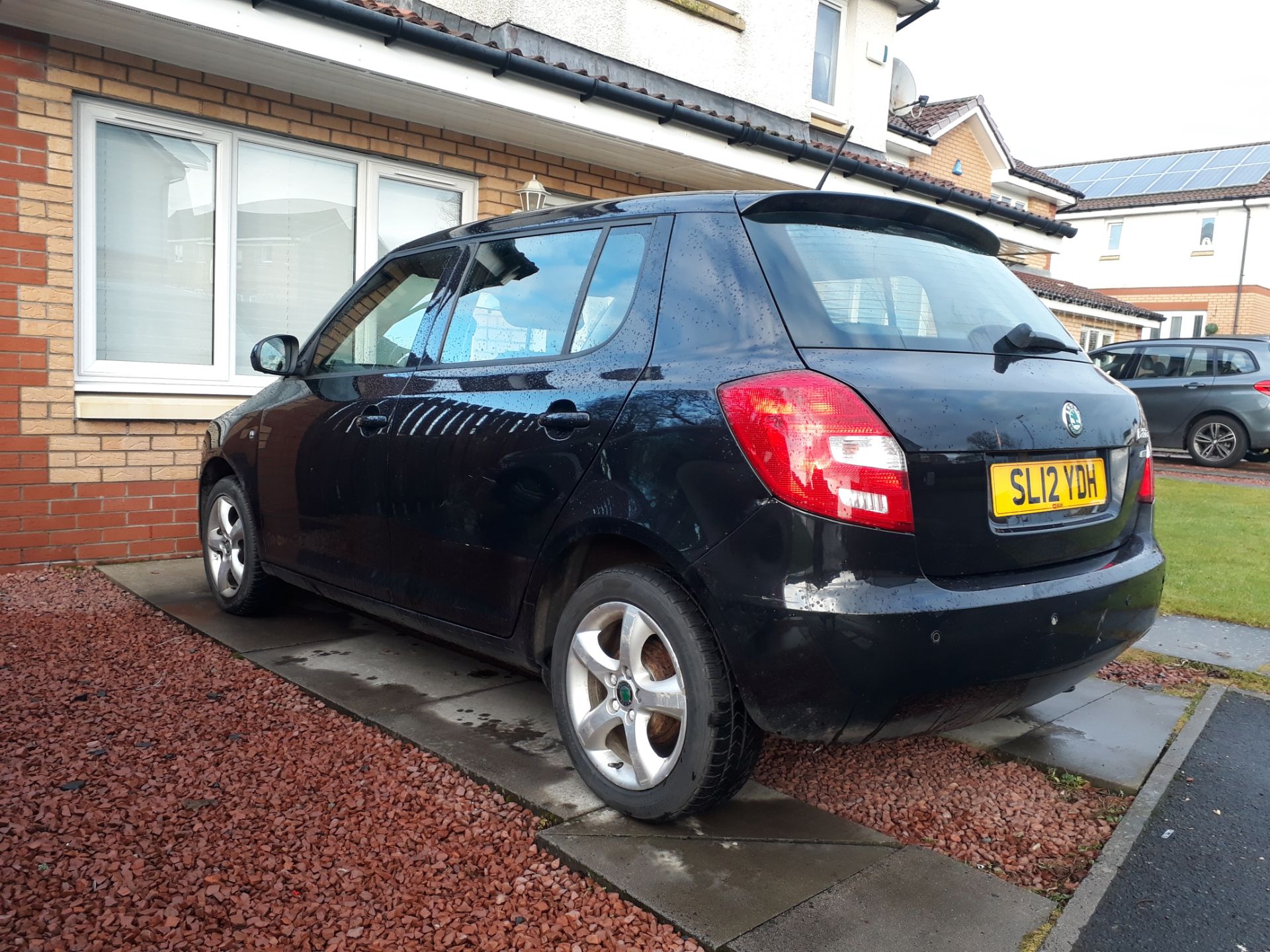 Skoda fabia 2012 petrol 1.2 5 speed 5 door hachback new MOT - Image 2 of 9