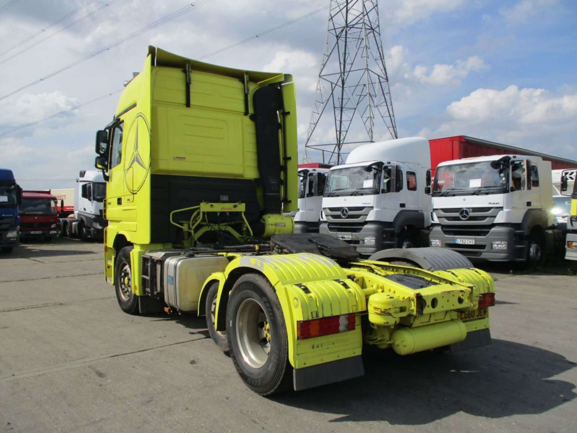 Mercedes 2455 Actros V8 6x2 Midlift Unit - Image 4 of 6