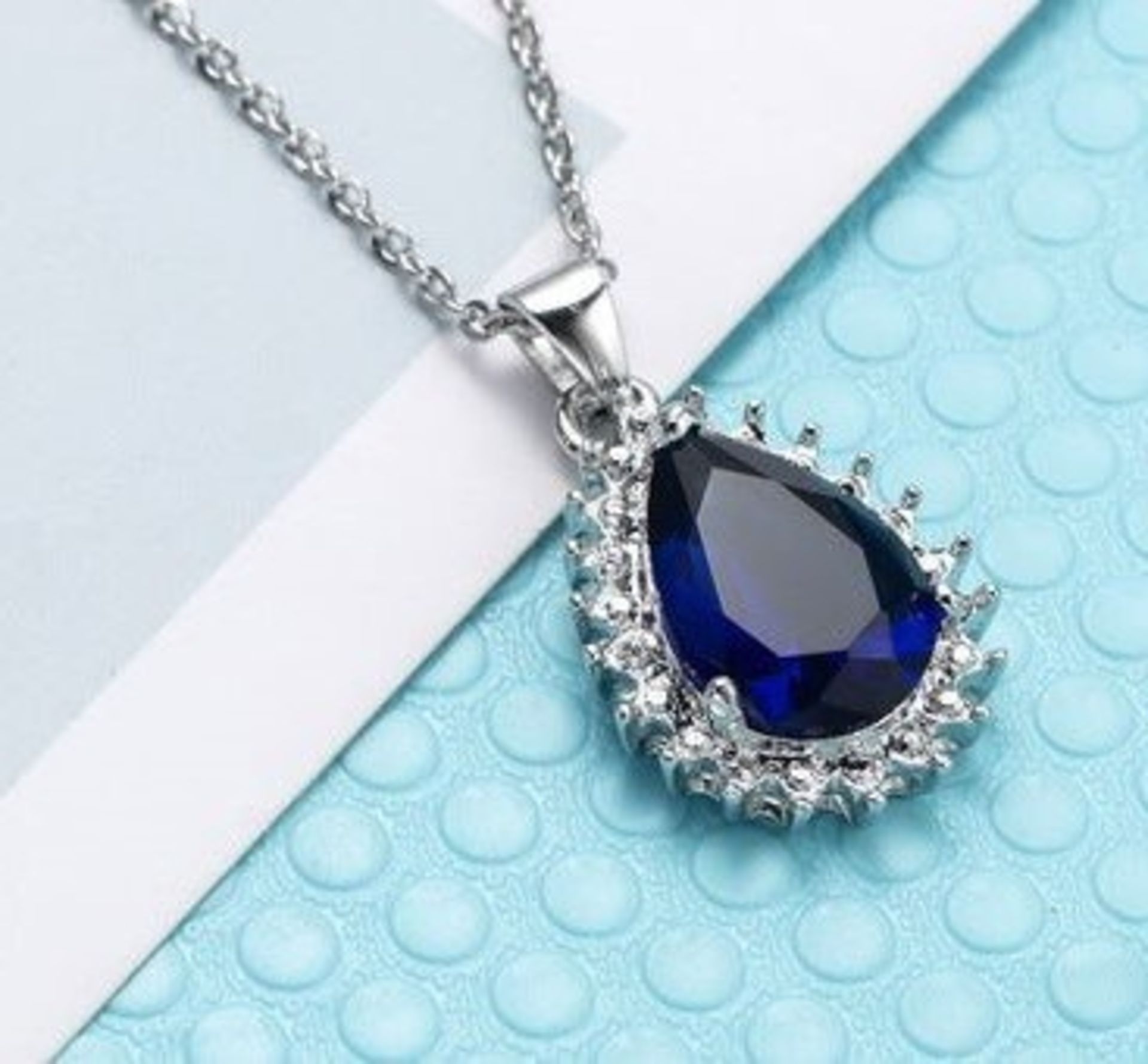 Silver Blue Sapphire Pendant Necklace - Image 2 of 4