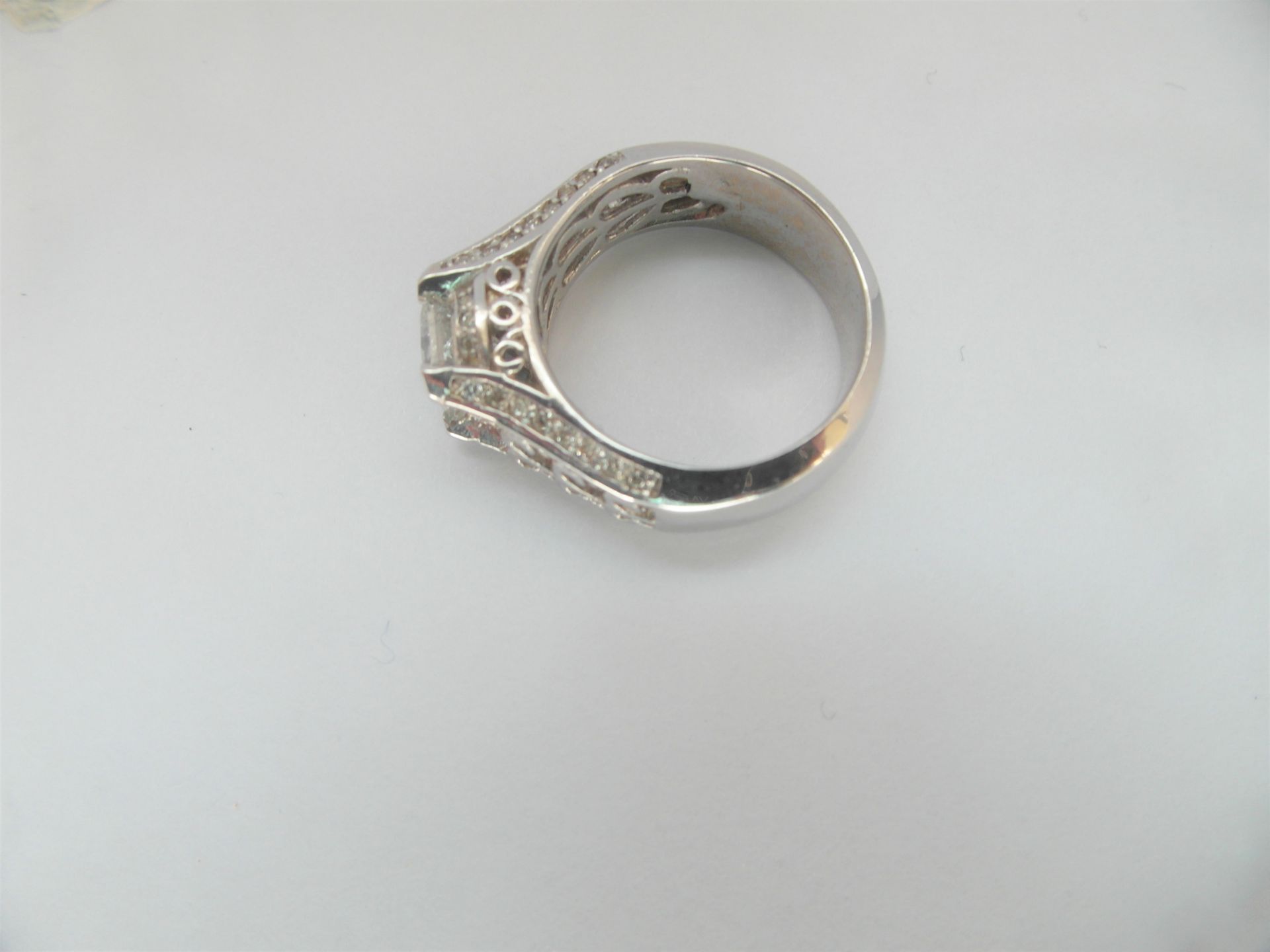 14Ct White Gold Single Stone Princess Cut Diamond Ring - Image 8 of 10
