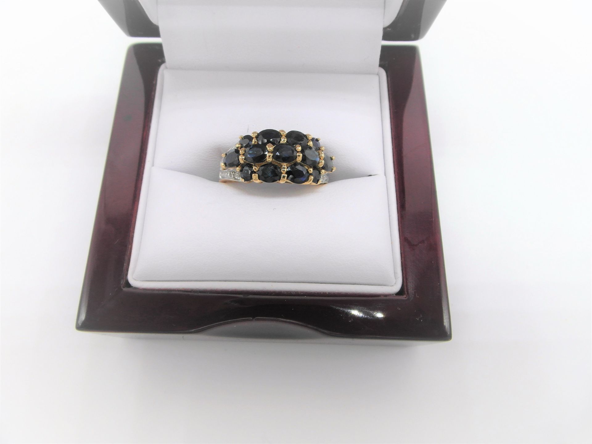13 Stone Sapphire & Diamond Ring - Image 3 of 4