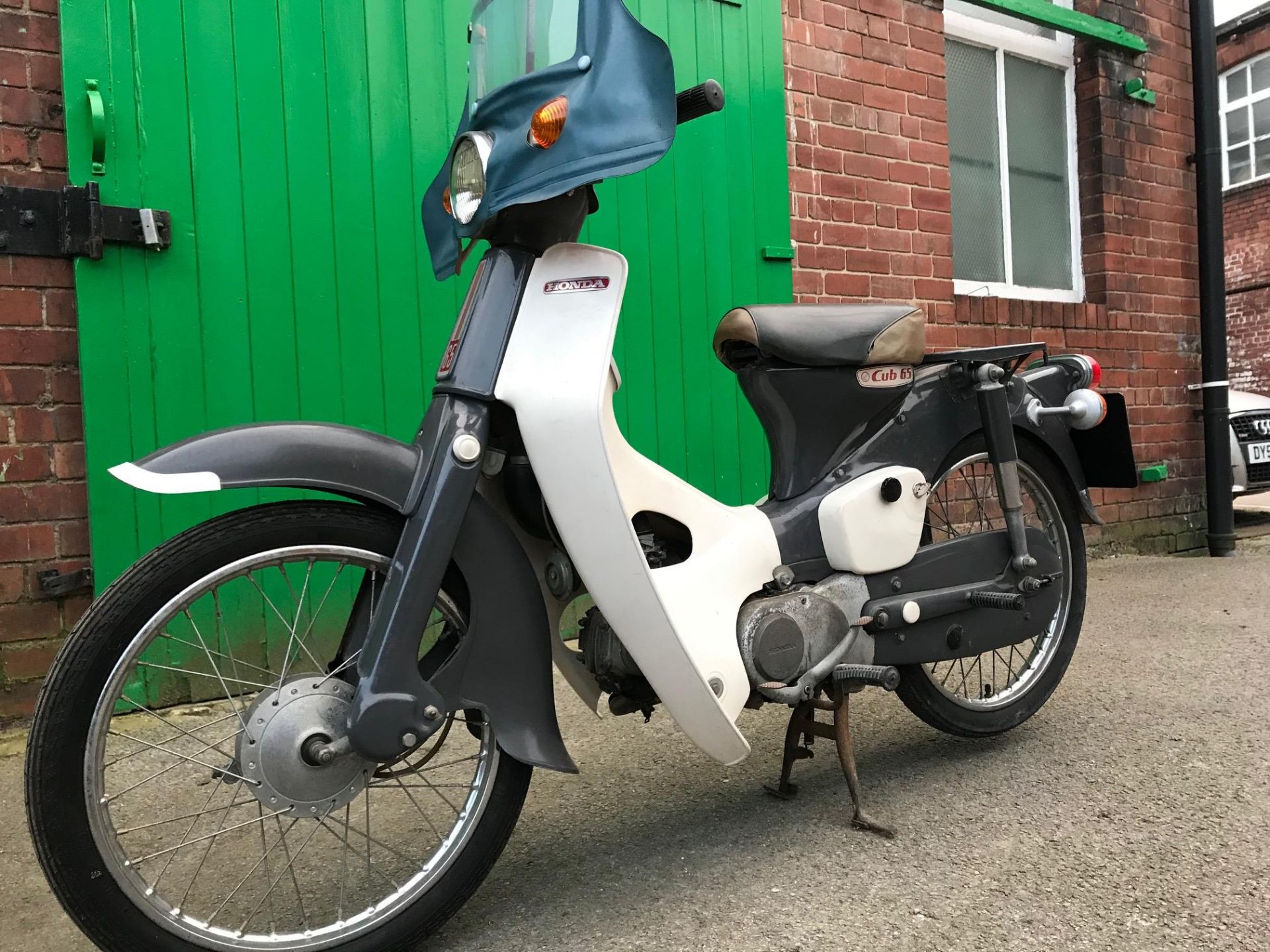 Very Rare 1967 Honda Super Cub C65 - Image 2 of 19