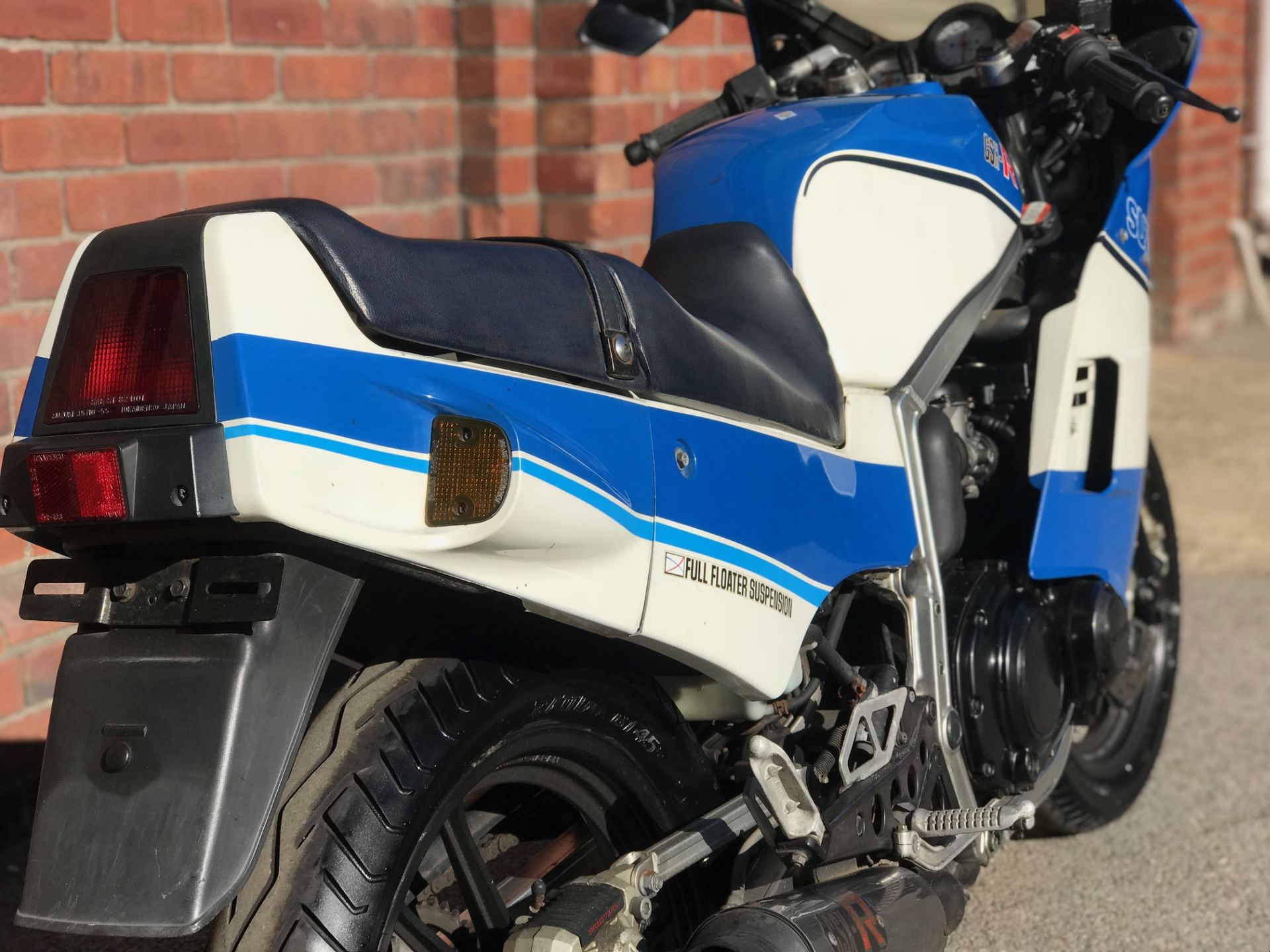 1985 Suzuki GSX400R GK71B - Image 19 of 25