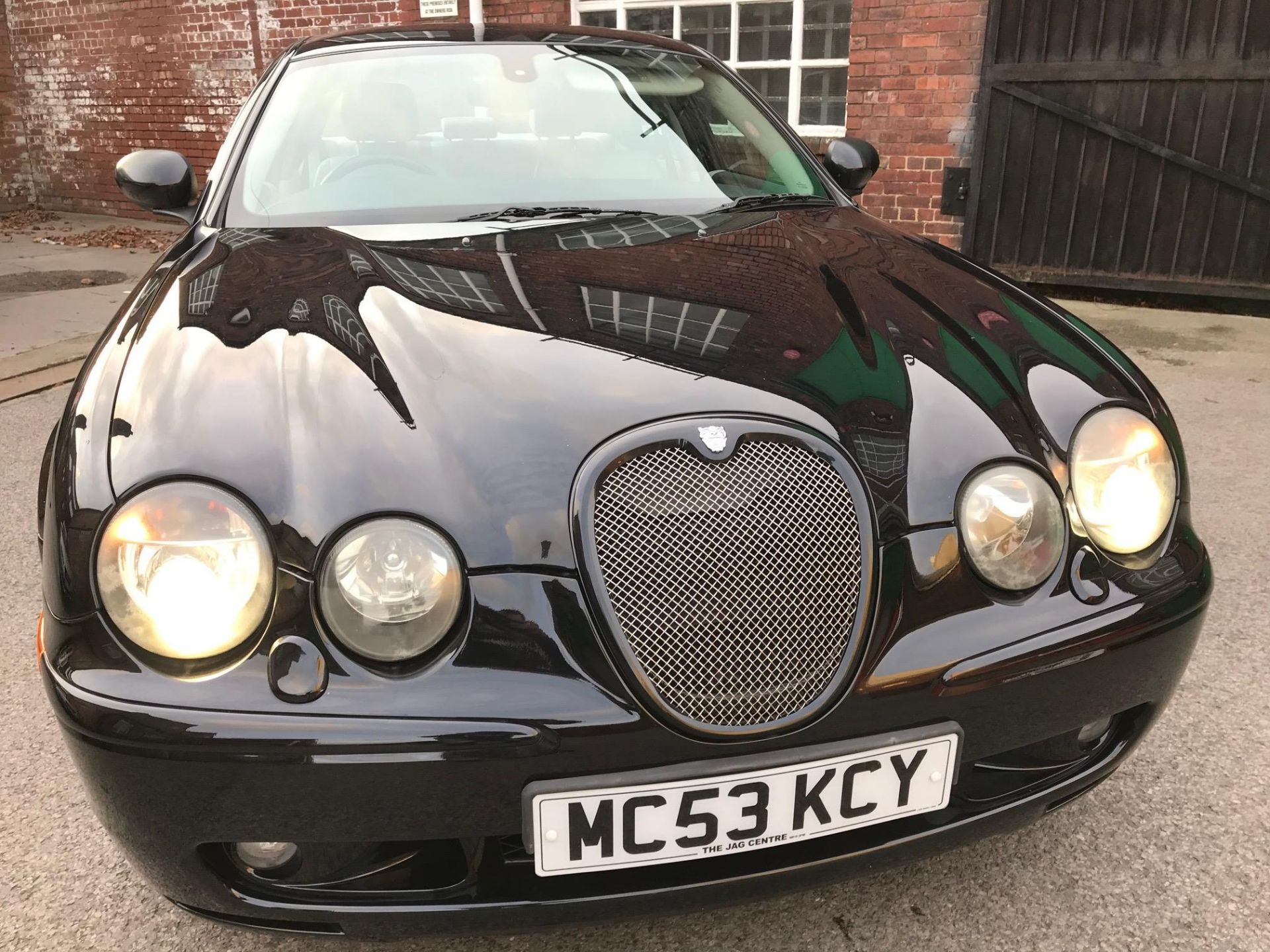 Jaguar S-Type R MC53 KCY - Image 2 of 28