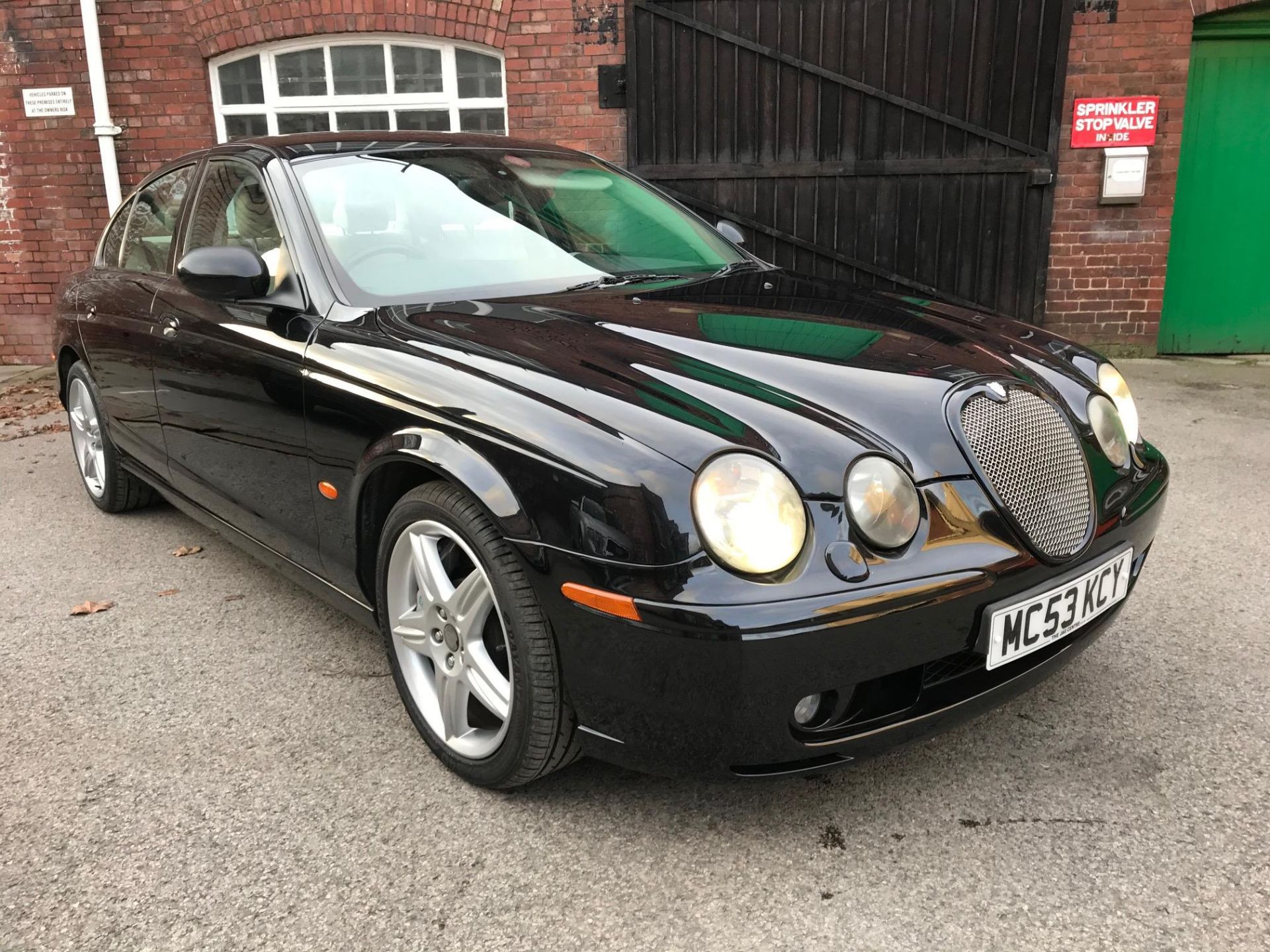 Jaguar S-Type R MC53 KCY