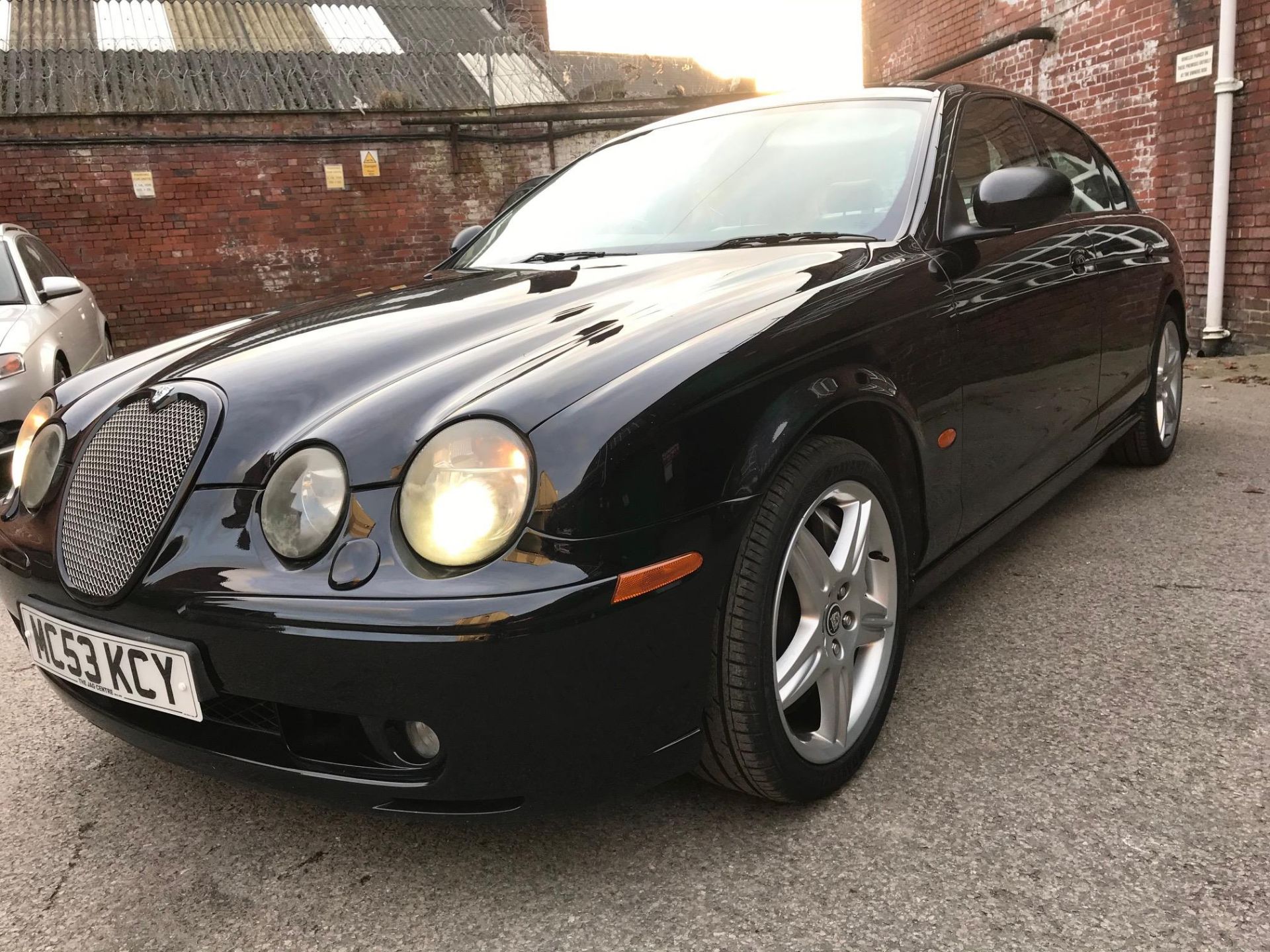 Jaguar S-Type R MC53 KCY - Image 5 of 28