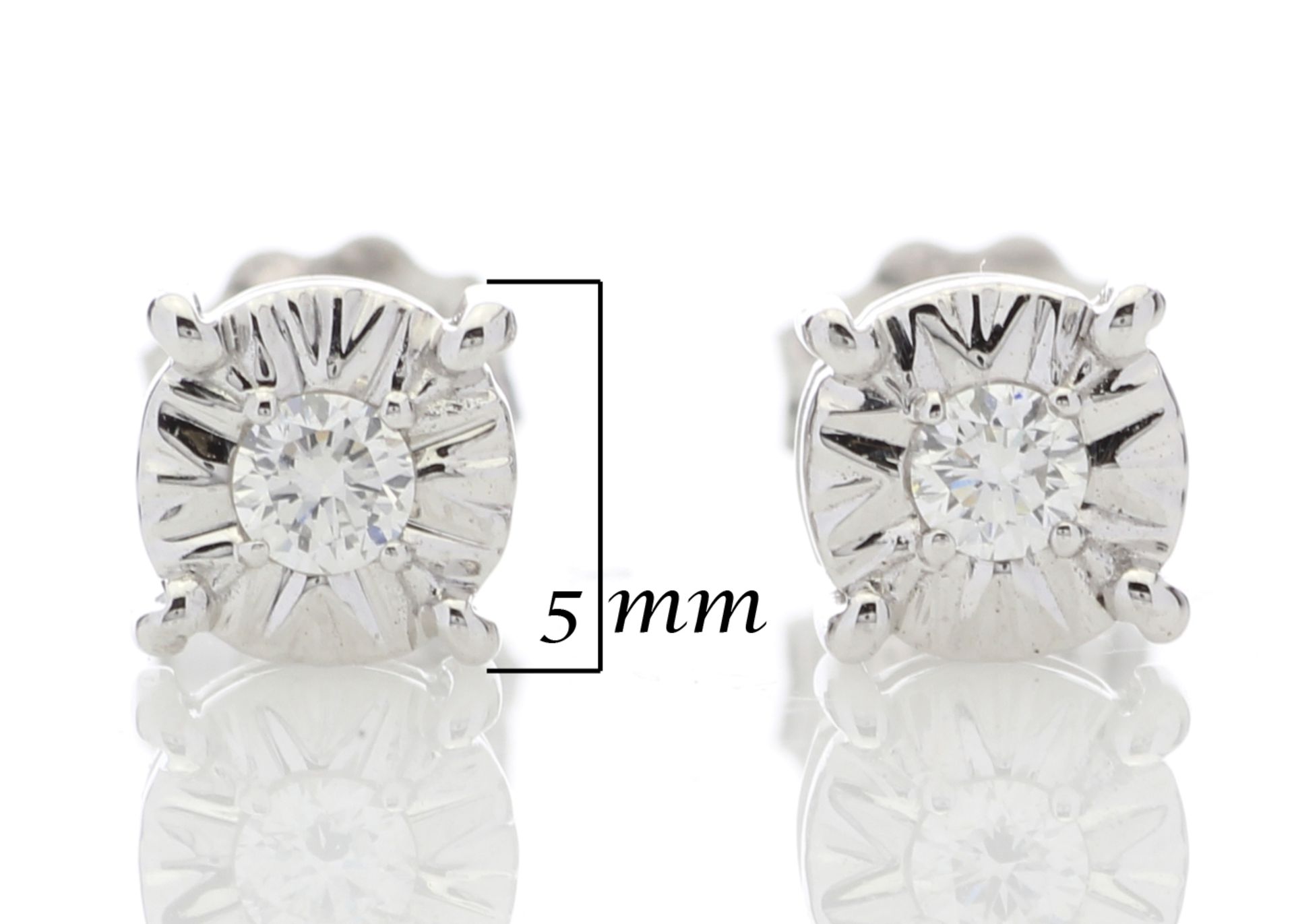 9k White Gold Single Stone Claw Set Diamond Earring 0.10 Carats - Image 5 of 6