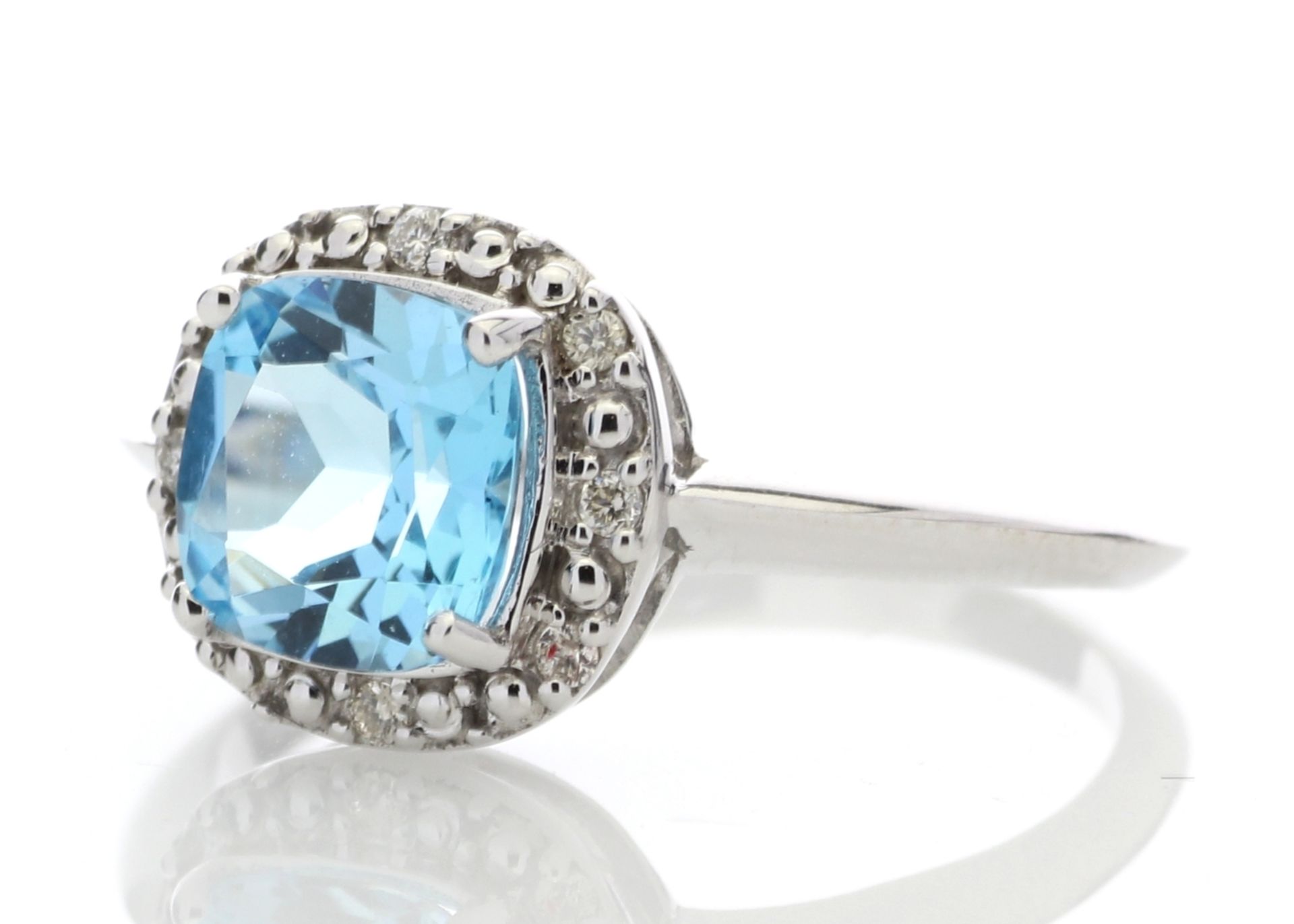 9k White Gold Blue Topaz Diamond Ring 0.07 Carats - Image 2 of 5