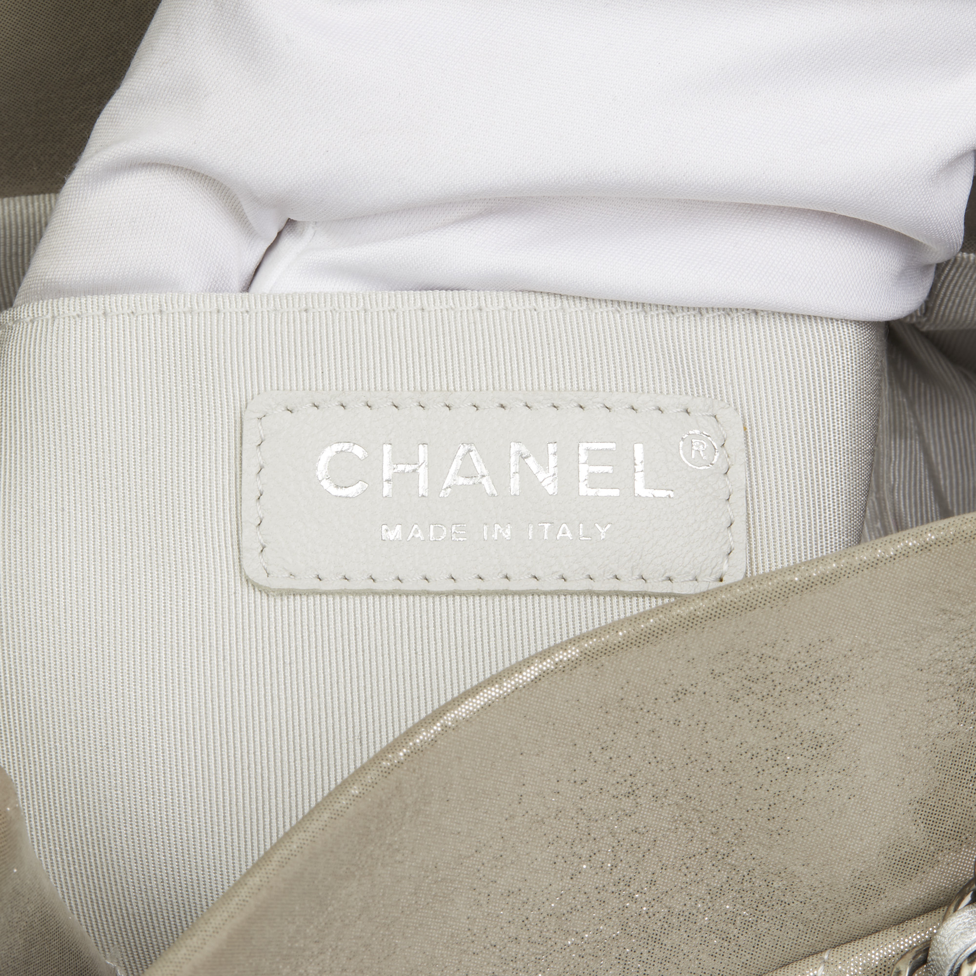Chanel Small Urban Spirit Bucket Bag - Image 6 of 12
