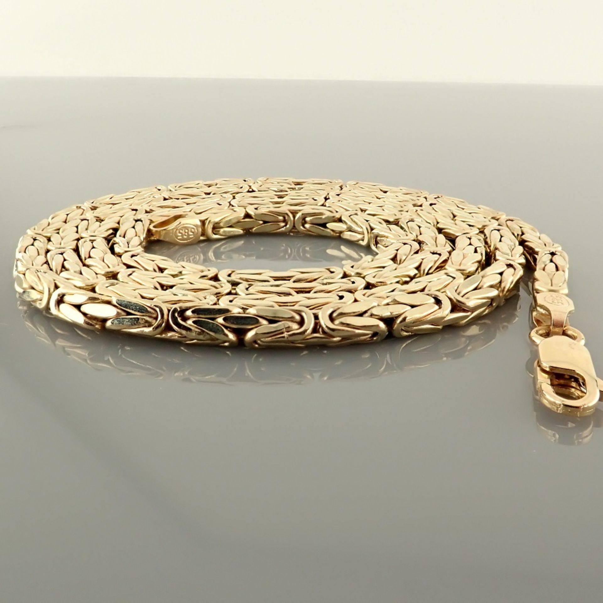 24.4 In (62 cm) Byzantine Chain Necklace. In 14K Yellow Gold - Image 2 of 3