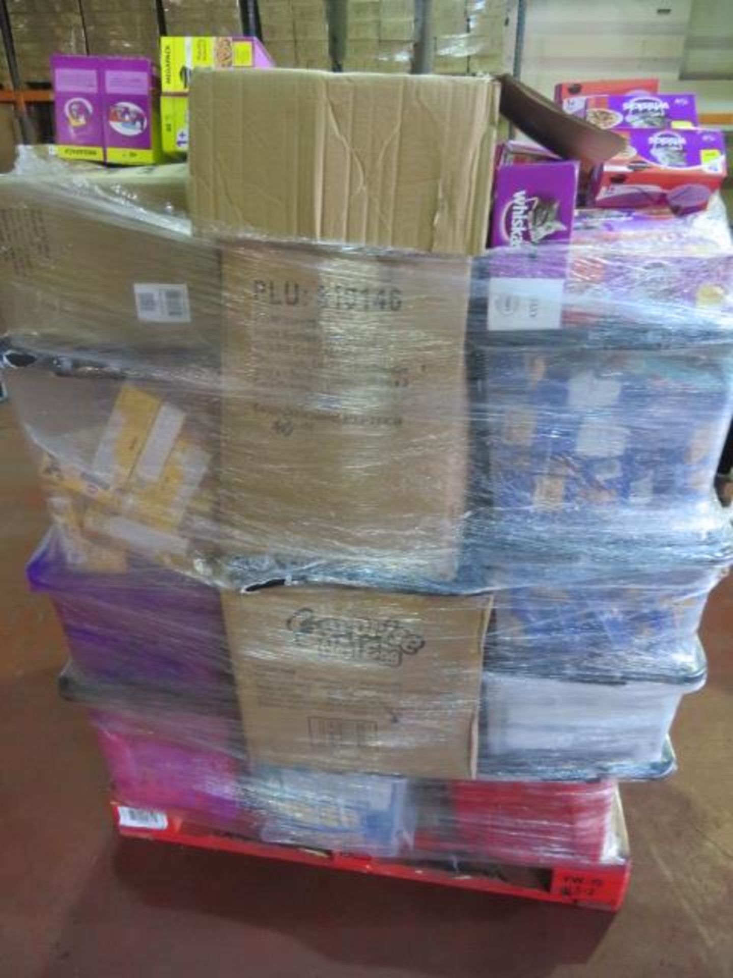 (75) LARGE PALLET TO CONTAIN A VERY LARGE QTY OF VARIOUS PET FOOD TO INCLUDE: WHISKAS 12 PACK C... - Image 3 of 9