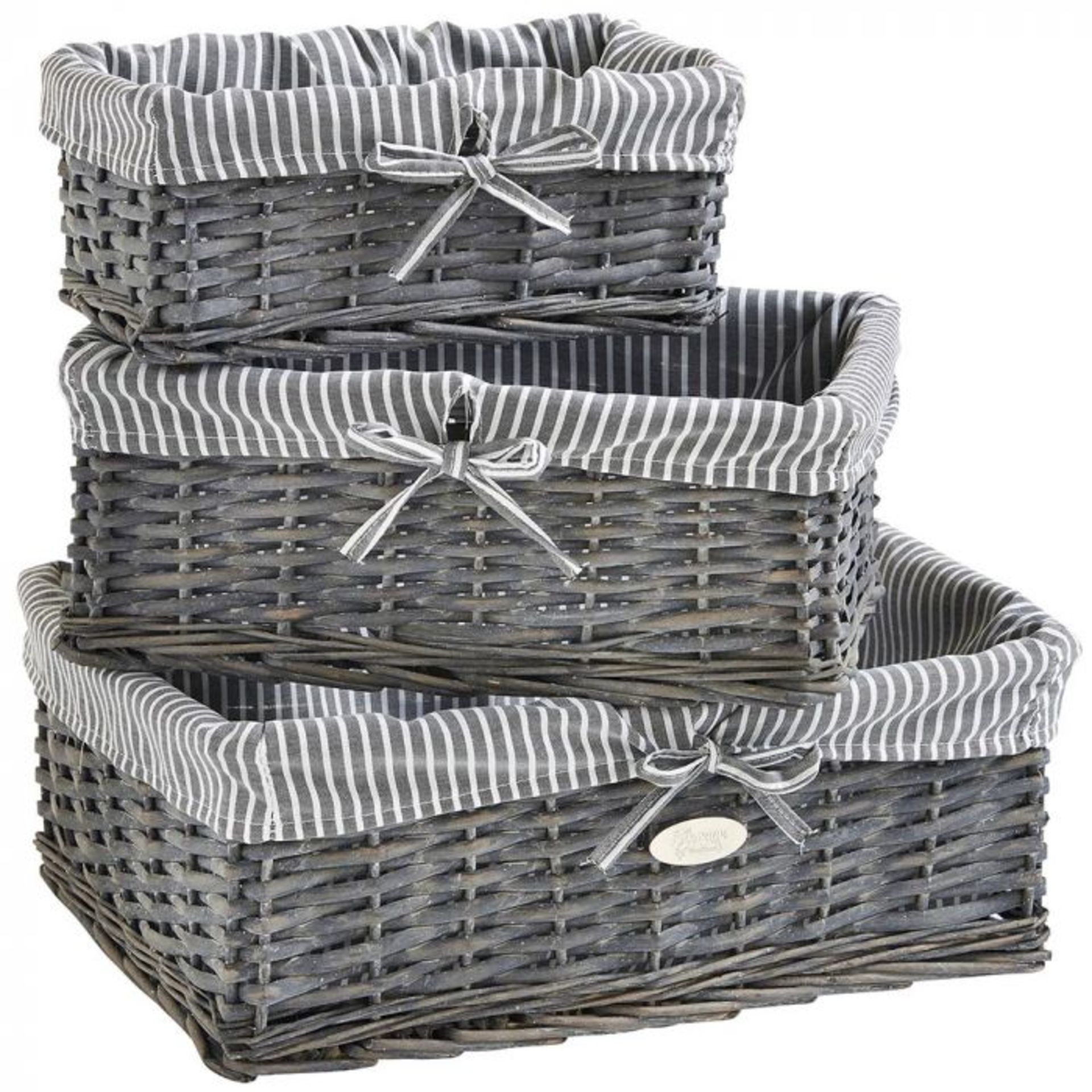 (NN29) Wicker Basket Set of 3 Set of 3 multi-purpose wicker baskets - great for the home or of... - Image 4 of 4