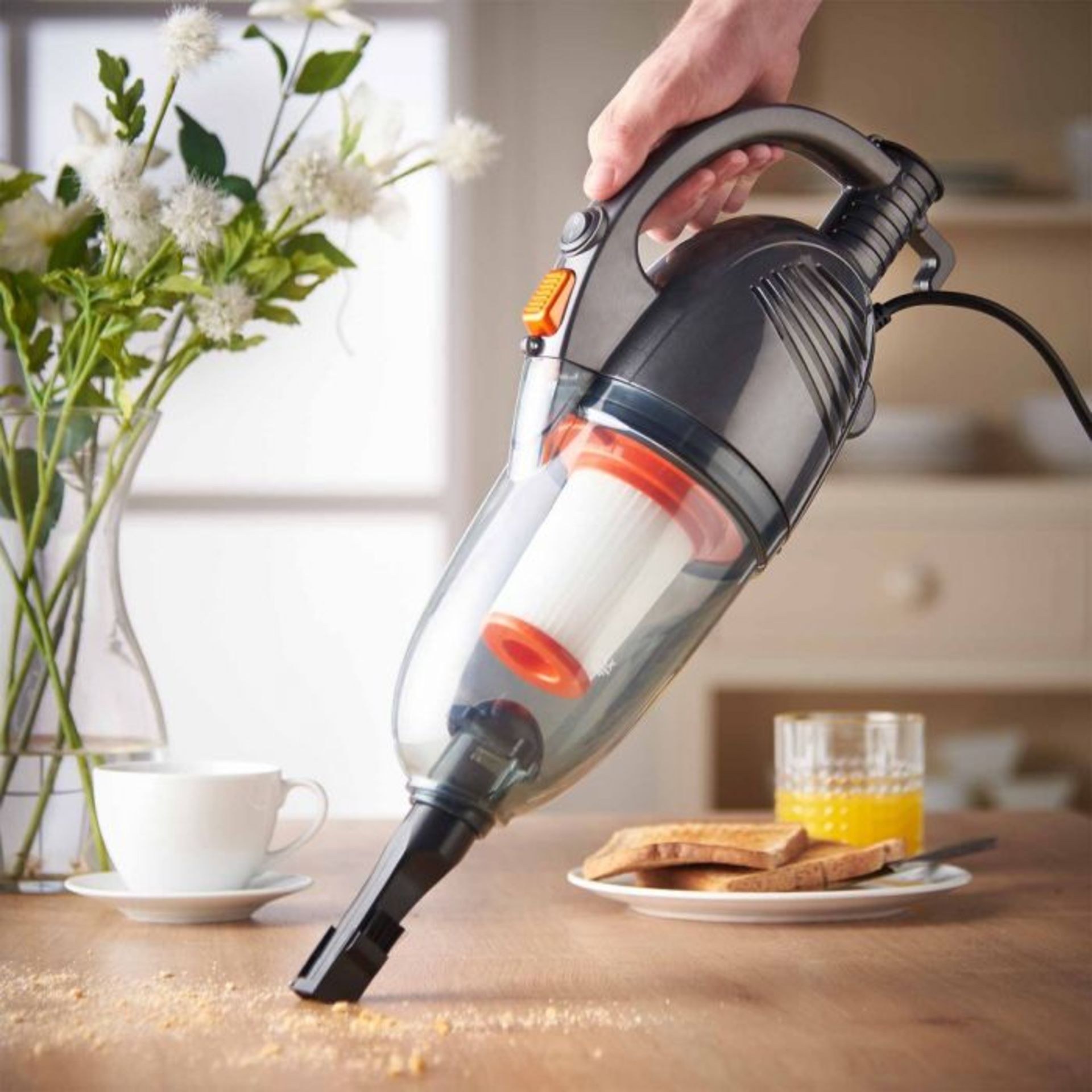 (NN28) 800W Grey 2 in 1 Stick Vacuum Can be used at full length or without the extension tube ... - Image 3 of 4