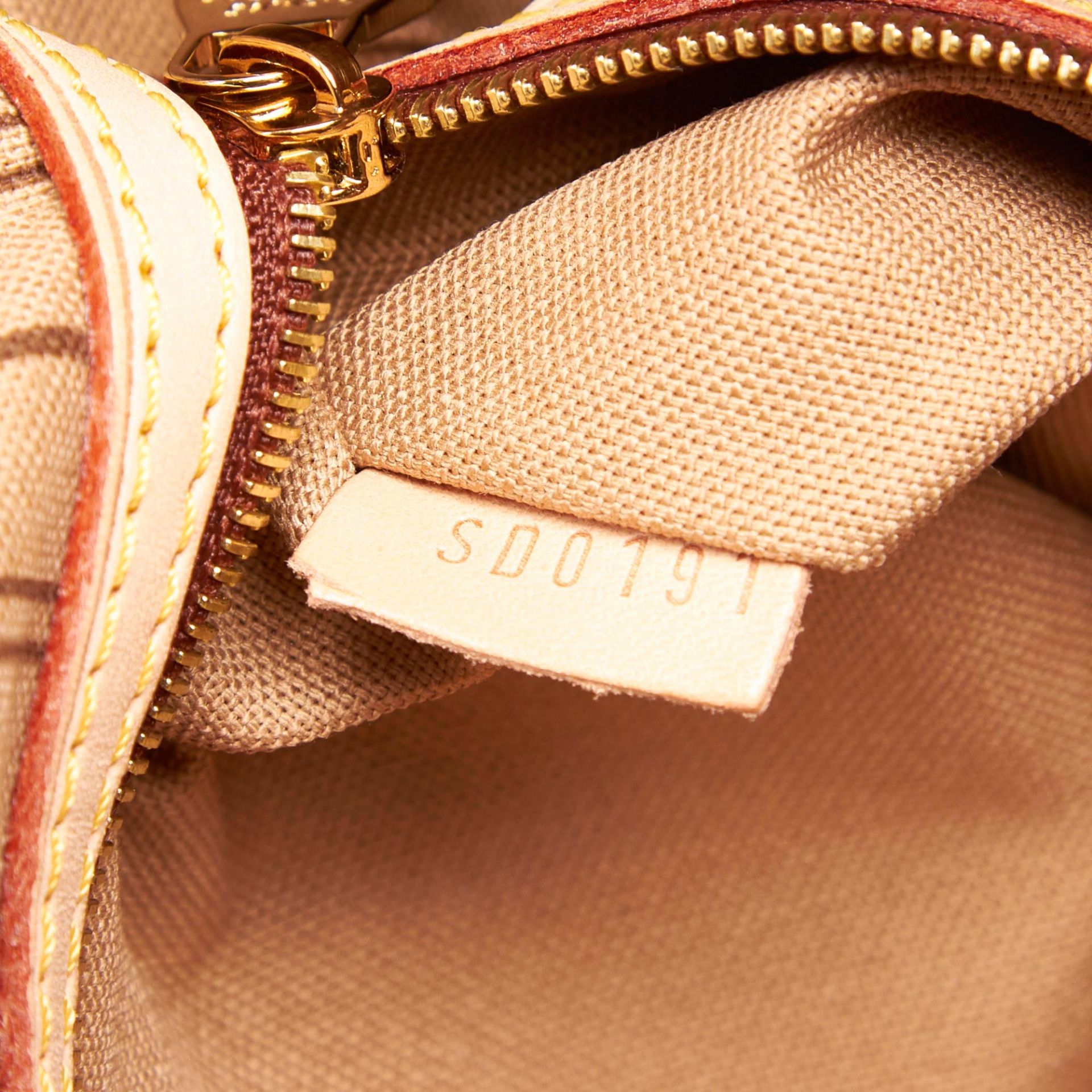 Louis Vuitton Monogram Delightful PM Hobo Bag - Image 6 of 10