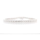 18ct White Gold Tennis Diamond Bracelet 5.50 Carats