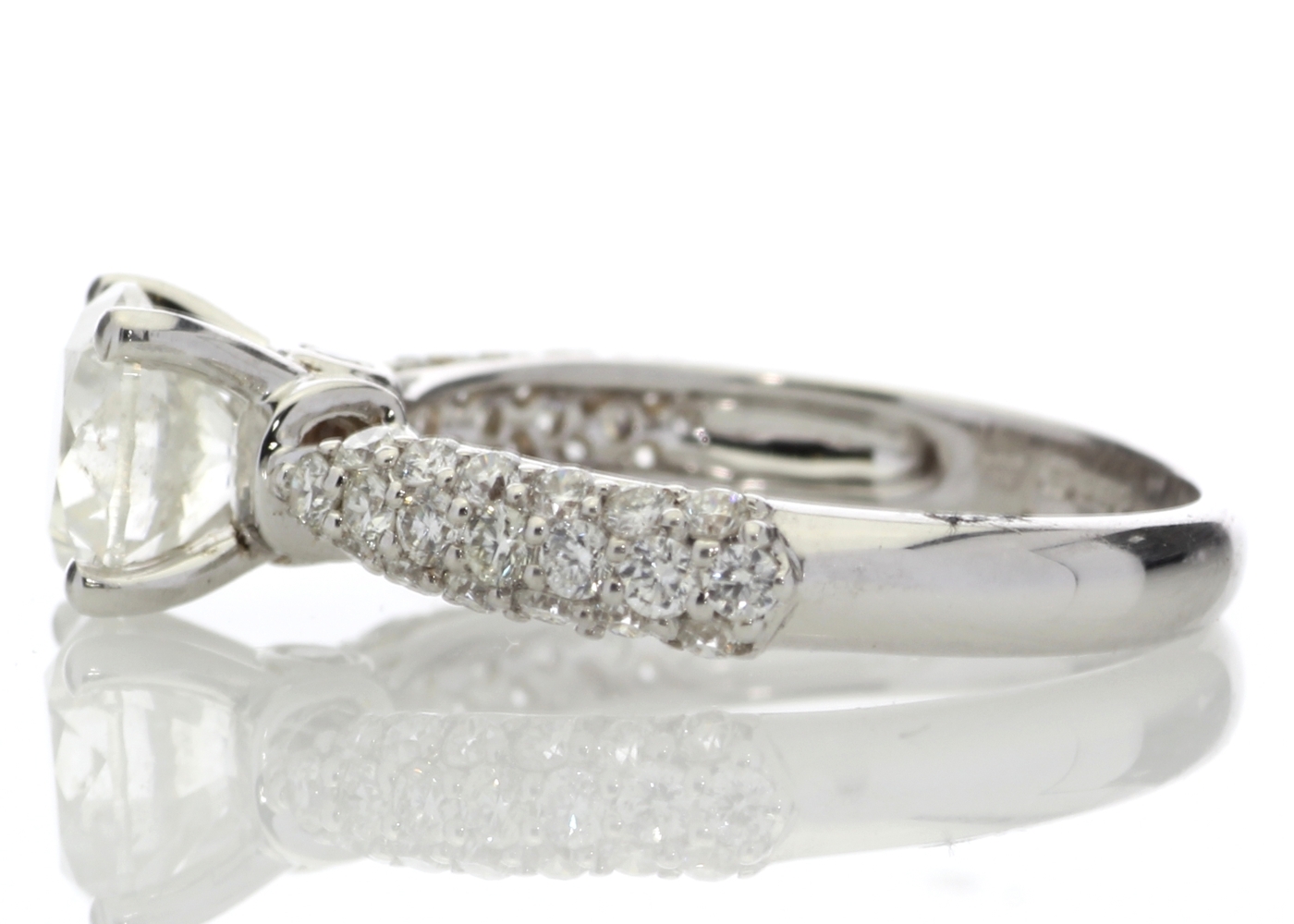 18ct White Gold Single Stone Claw Set With Stone Set Shoulders Diamond Ring (1.08) 1.58 Carats - Image 3 of 5