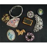 Costume Jewellery Brooches & Pill Pots