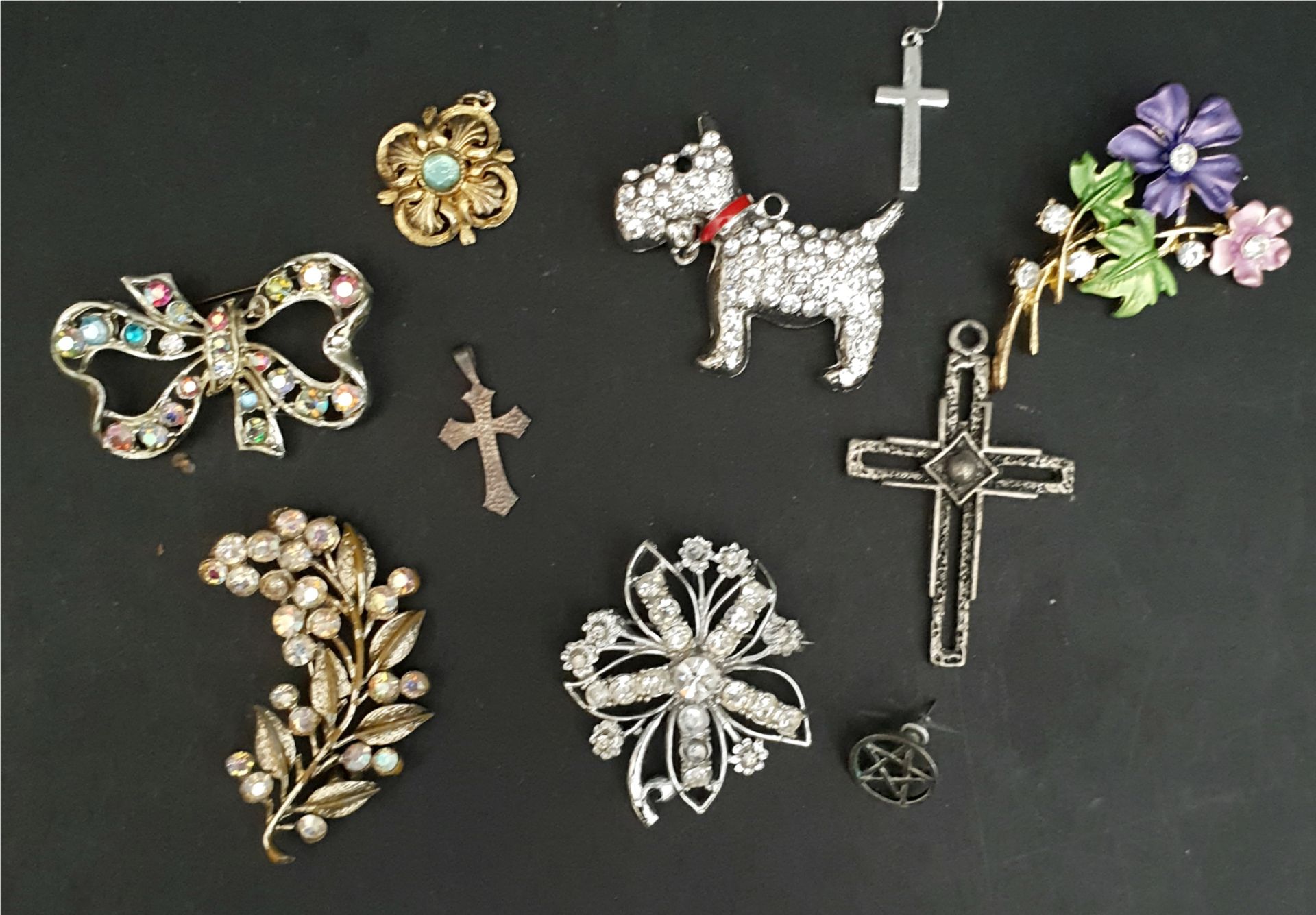 Costume Jewellery Includes Terrier Brooch