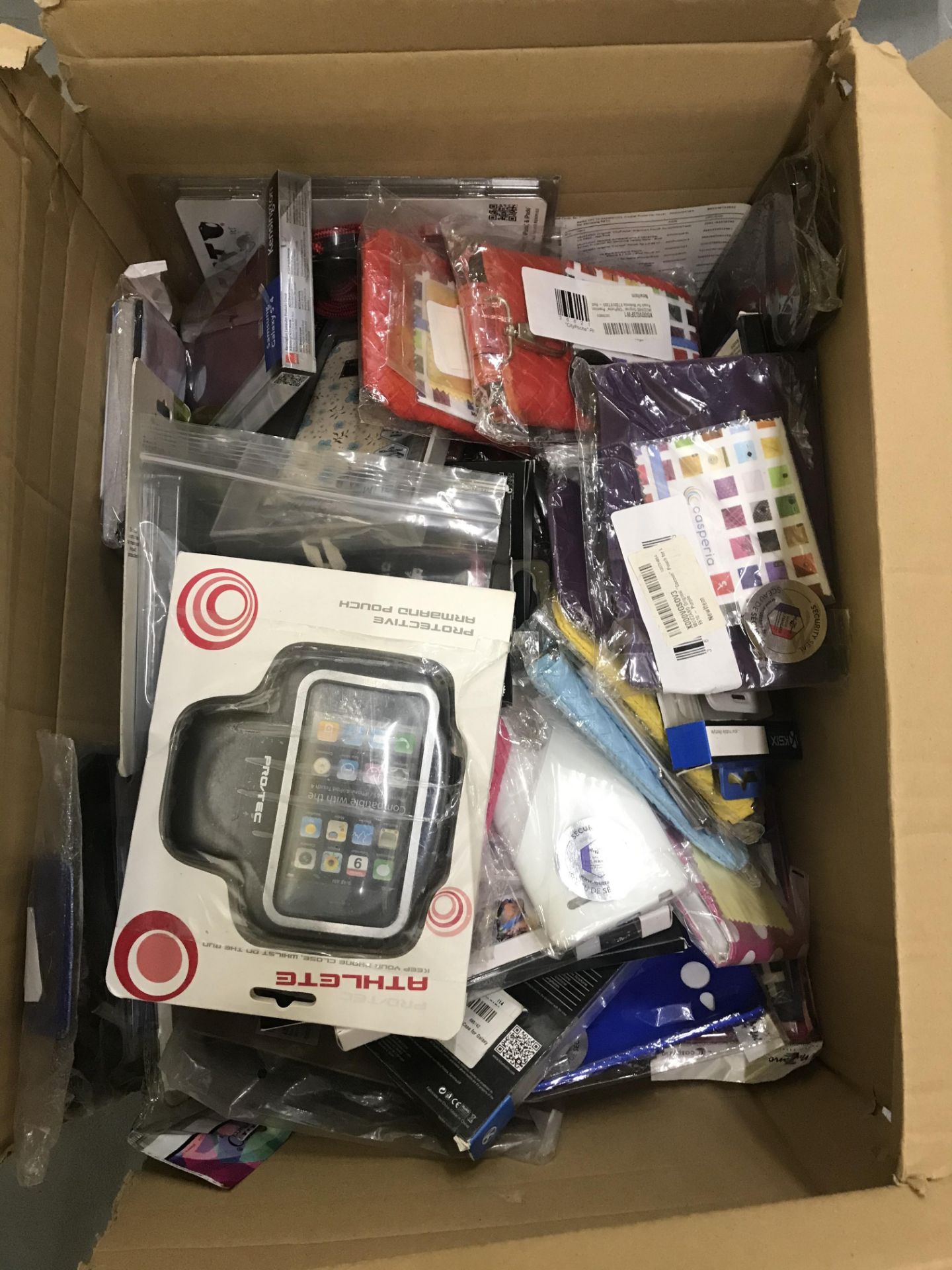 BRAND NEW! 300 Job Lot of older model phone Cases & accessories iPhone Samsung, Nokia HTC, Motorola - Image 5 of 6