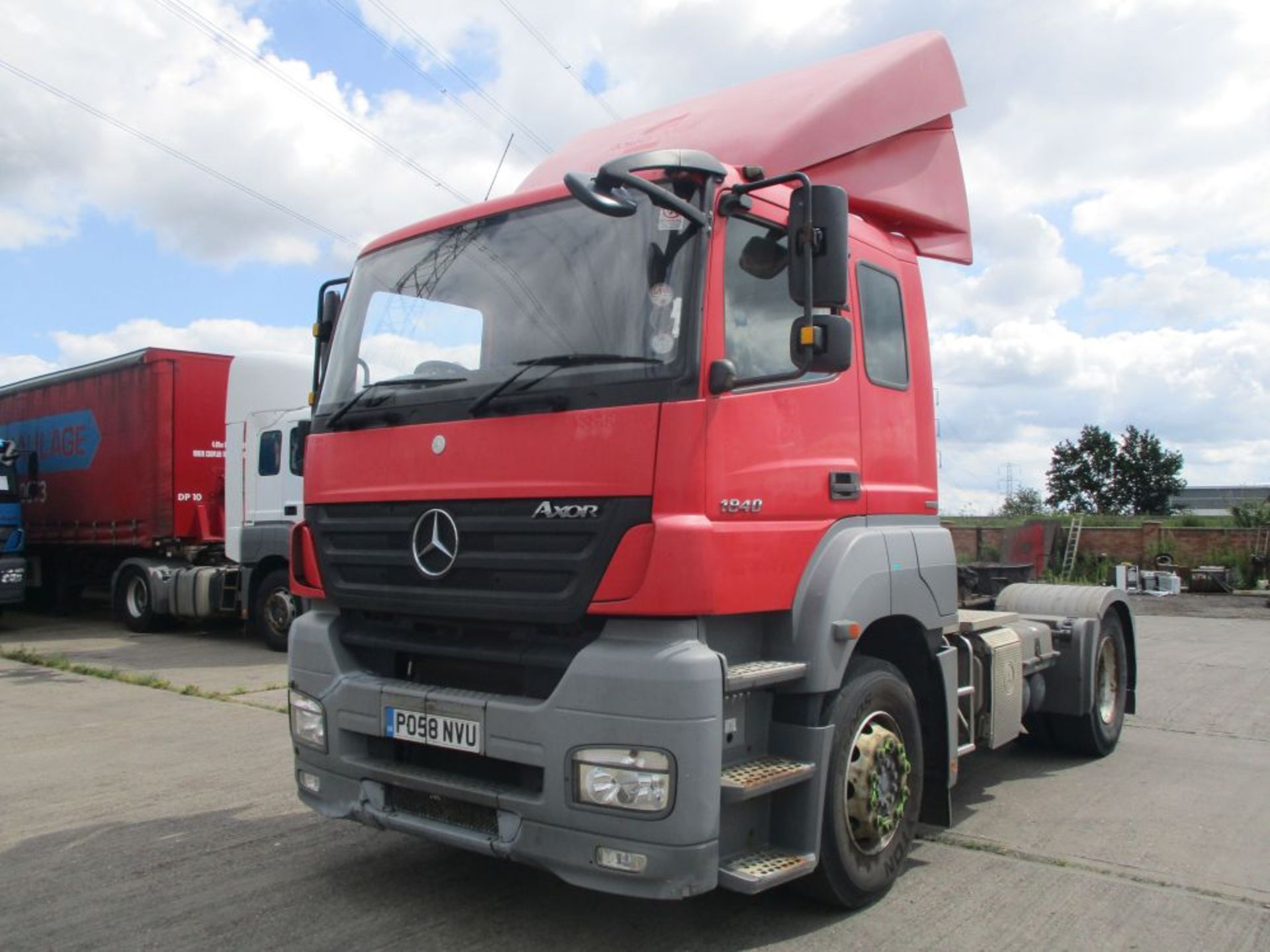 Mercedes 1840 Axor 4x2 Tractor Unit - Image 2 of 5