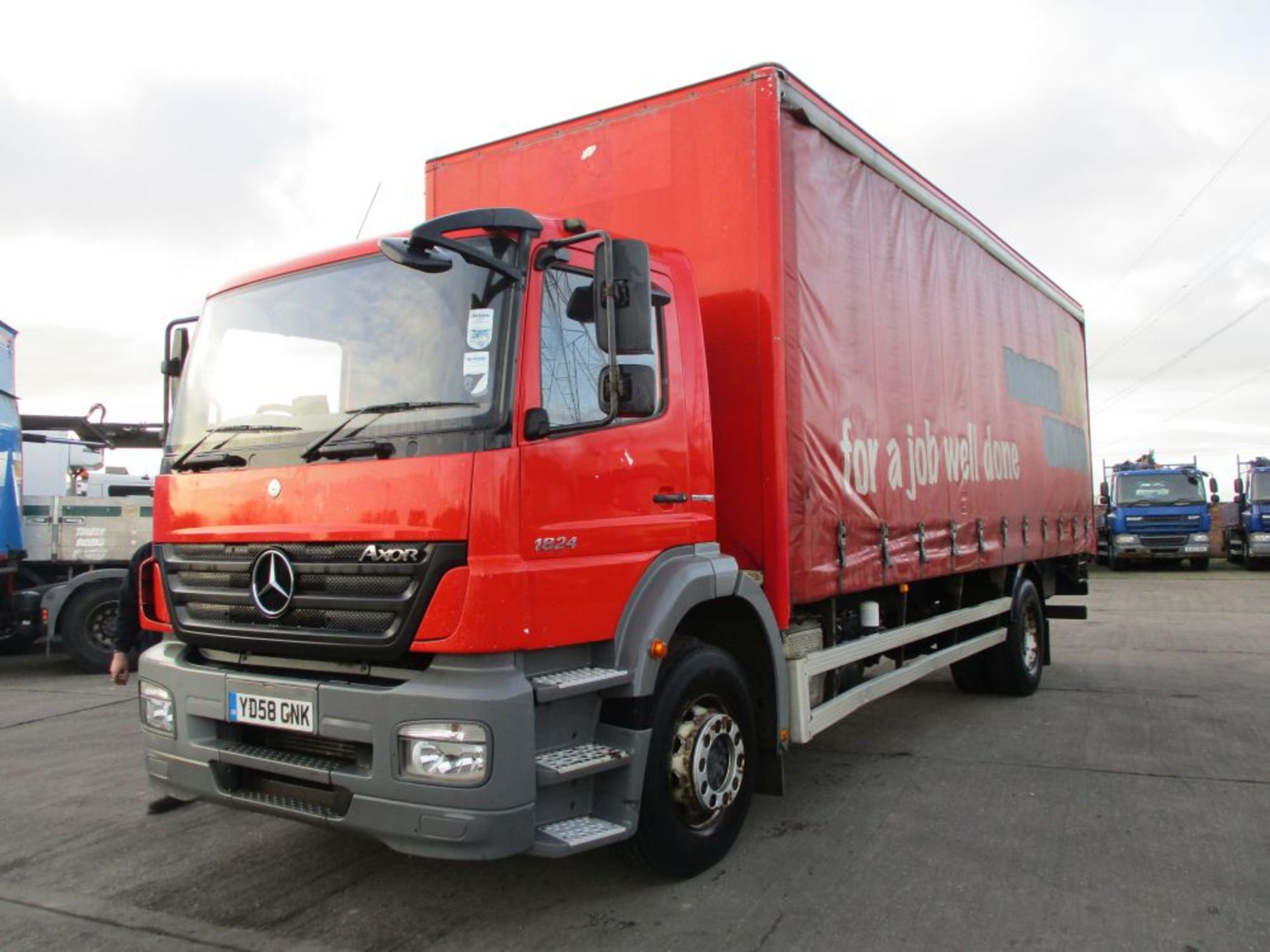 58 Mercedes 1824 Axor 26FT Curtainsider - Image 2 of 7