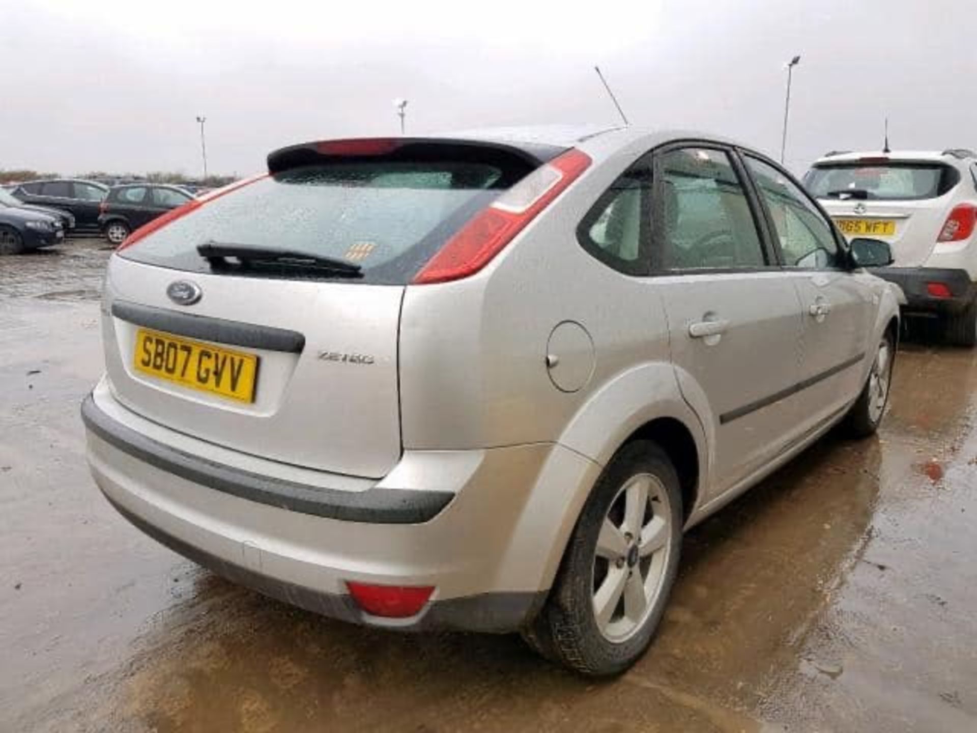 Ford Focus Zetec - Image 5 of 8