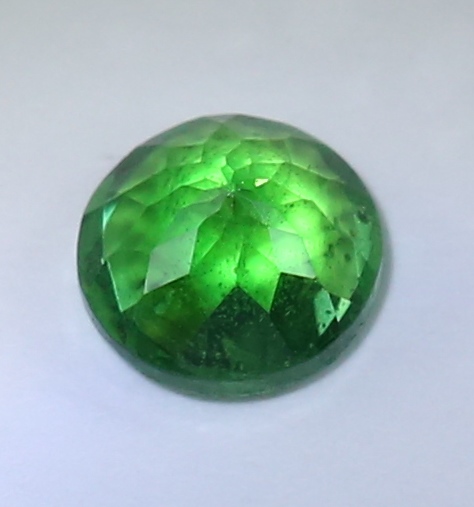 IGI Certified 0.86 ct. Tsavorite Garnet Untreated KENYA - Image 5 of 5