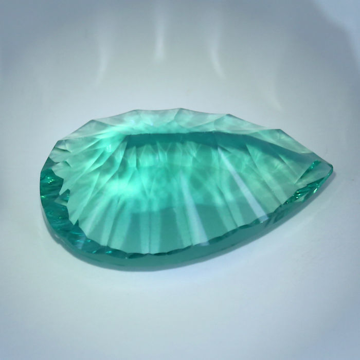 GIA Certified 48.43 ct. Green Fluorite - NAMIBIA - Image 4 of 4