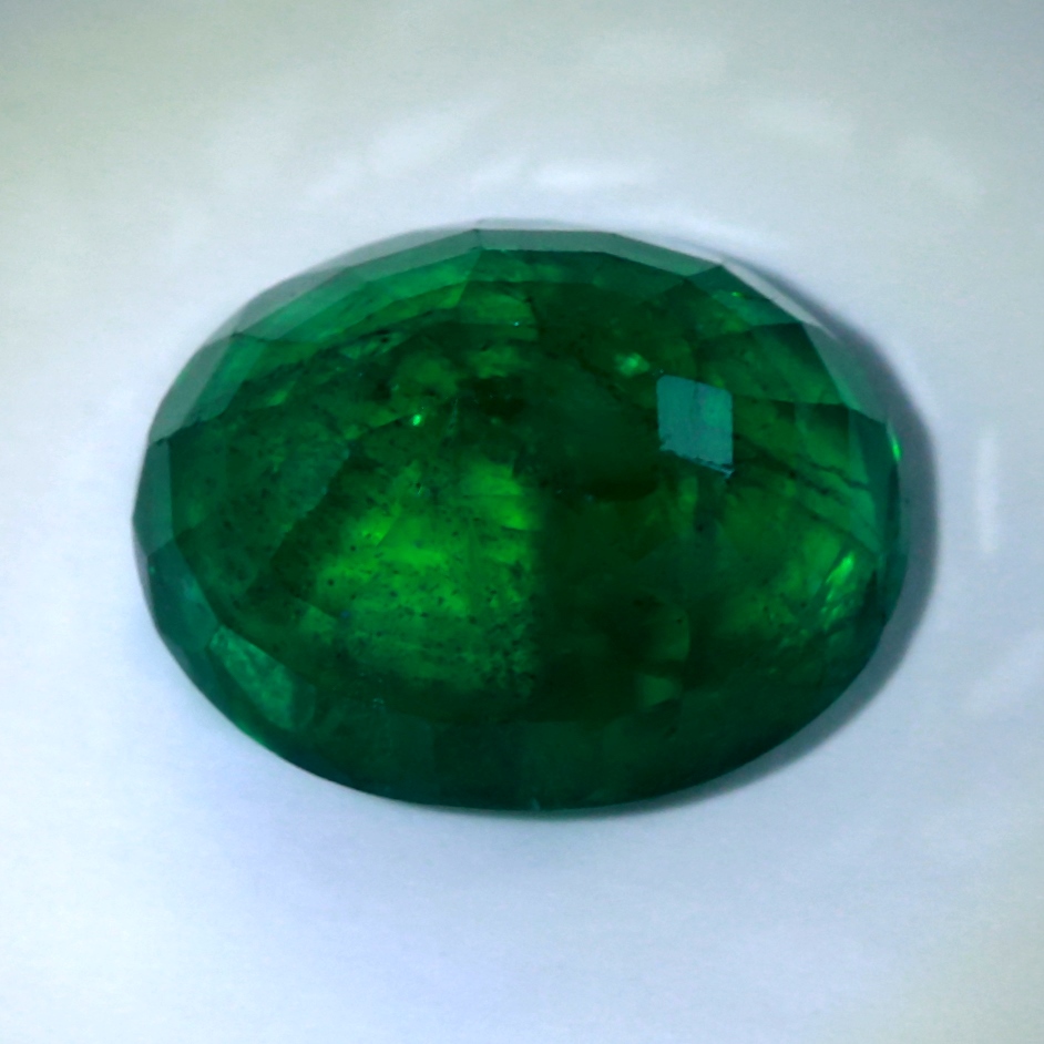 IGI Certified 7.72 ct. Emerald - ZAMBIA - Image 4 of 4