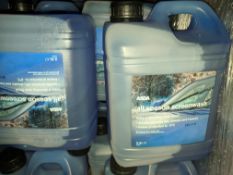 4x 2.5litre tubs of all season. Screenwash new and selaed 4.X 2.5litre tubs of all season Screenwash