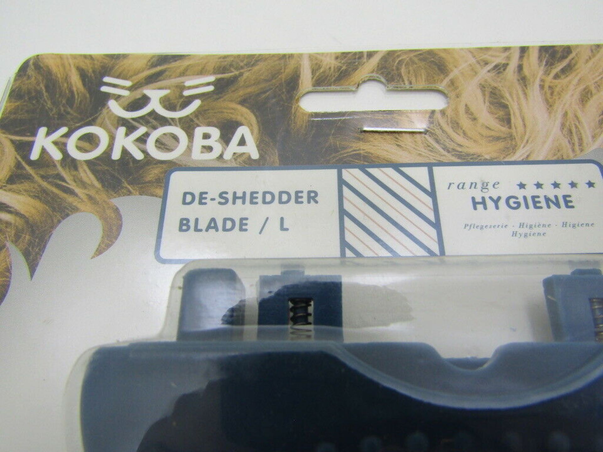 22 x Dog Grooming kokoba De Shedding Spare Blade size Large no vat on hammer.You will get 22 of - Image 4 of 4