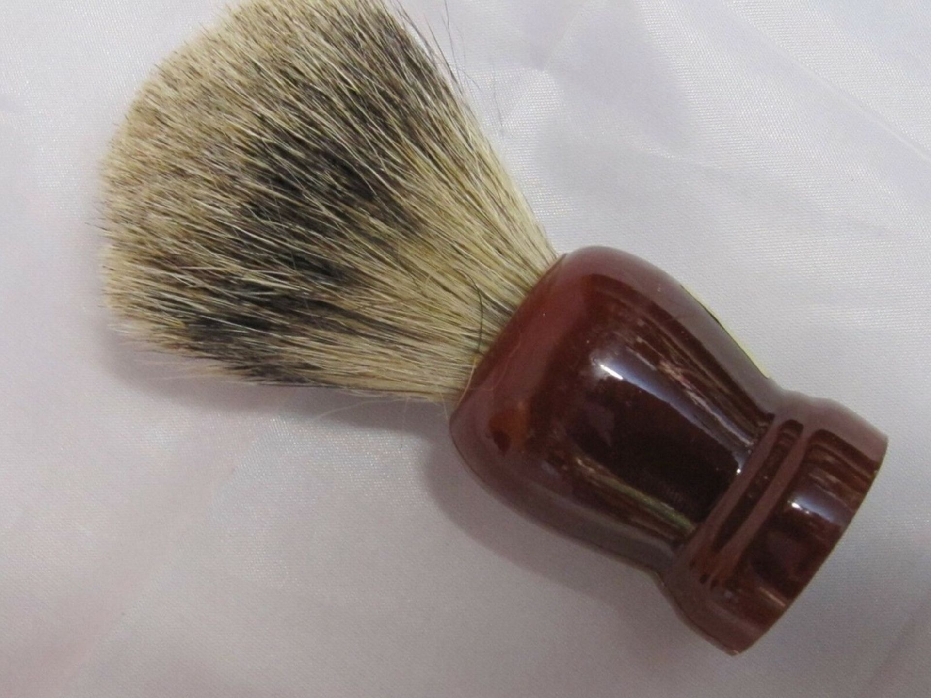 4 x Shaving Brush with Badger Hair. Made by Pb. no vat on hammer.You will get 4 of these.Good - Image 3 of 4