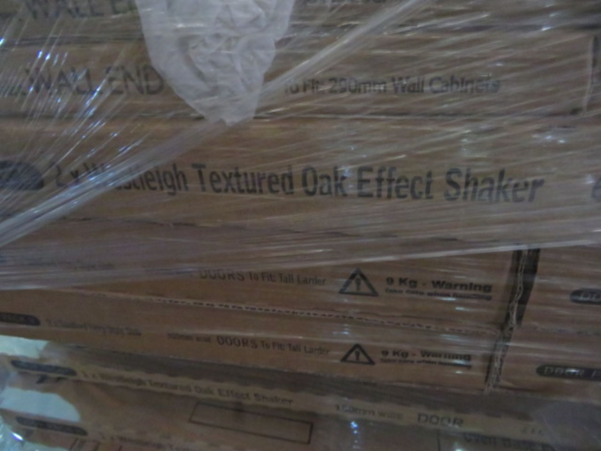 (BQ10) PALLET TO CONTAIN A LARGE QTY OF VARIOUS NEW KITCHEN STOCK TO INCLUDE: WESTLEIGH OAK SHA... - Image 4 of 5