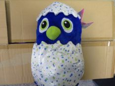 (112) PALLET TO CONTAIN 180 X BRAND NEW HATCHIMALS BLUE/WHITE PLUSH BACKPACK. RRP £19.99 EACH....