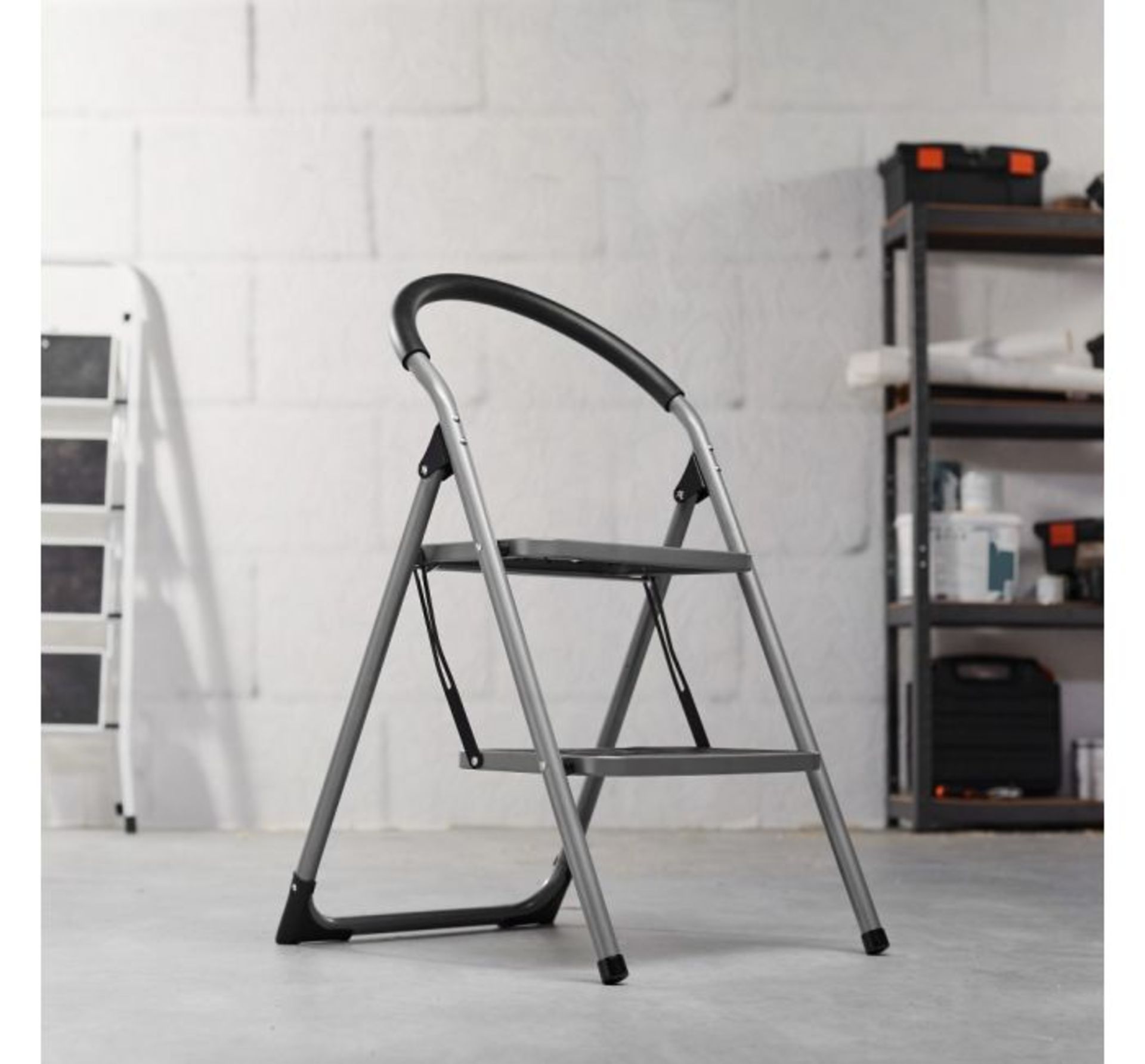 (K6) Premium 2 Step Ladder Distributes weight evenly for total stability Anti-slip steps and ...