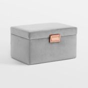 (NN79) Grey Velvet Jewellery Box Plush grey velvet finish is super glam with a matching interi...