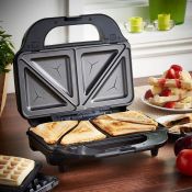 (V177) Sandwich & Waffle Maker Versatile 2 in 1 toasted sandwich maker and waffle iron - creat...