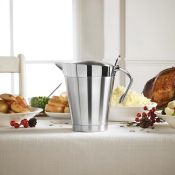 (NN131) 1L Stainless Steel Gravy Boat With its generous 1L capacity, this gravy boat is ideal ...