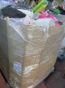 (135) LARGE PALLET APPROX 4FT TALL TO CONTAIN VARIOUS COLOURED LAMP SHADES, MY HAPPY FAMILY PLA...