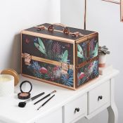 (S23) Large Jungle Print Makeup Case Beautiful jungle design and soft velvet lining Large 3 t...