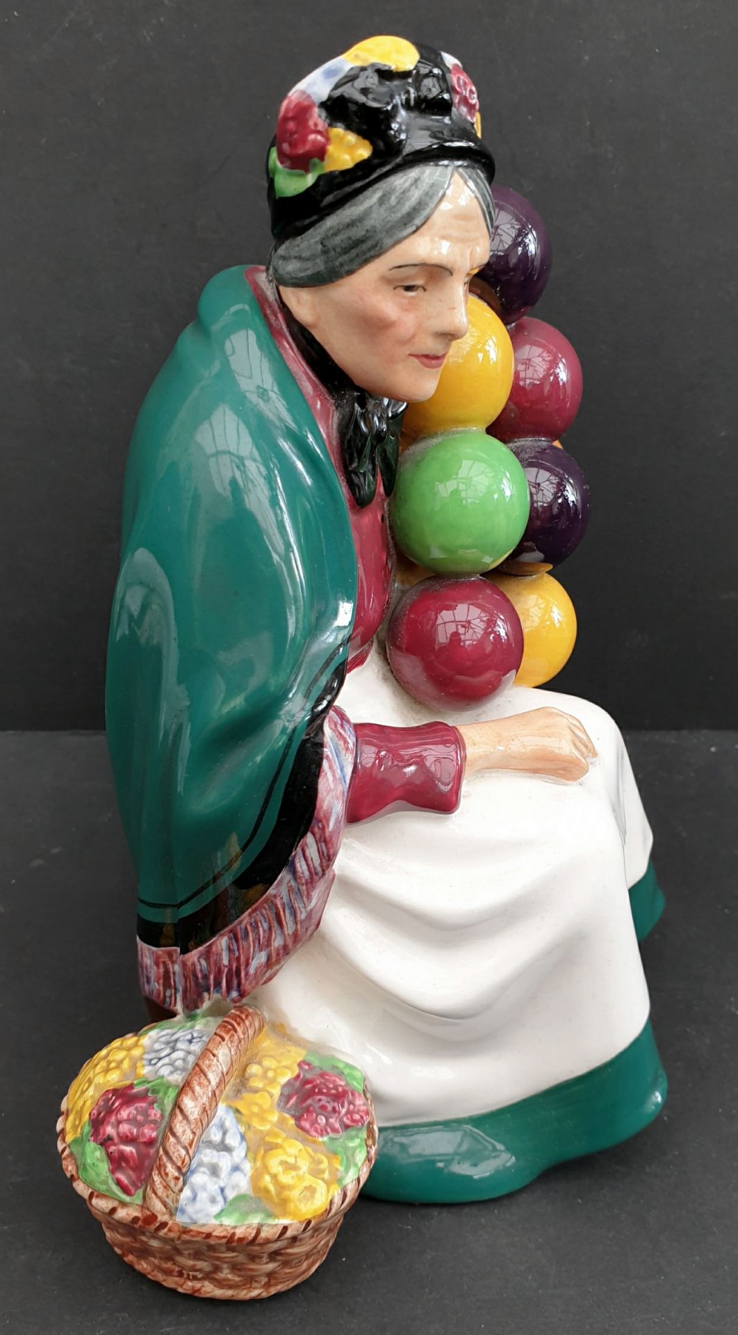 Antique Vintage Royal Doulton Figure 'The Old Balloon Seller' HN 4315 - Image 2 of 2