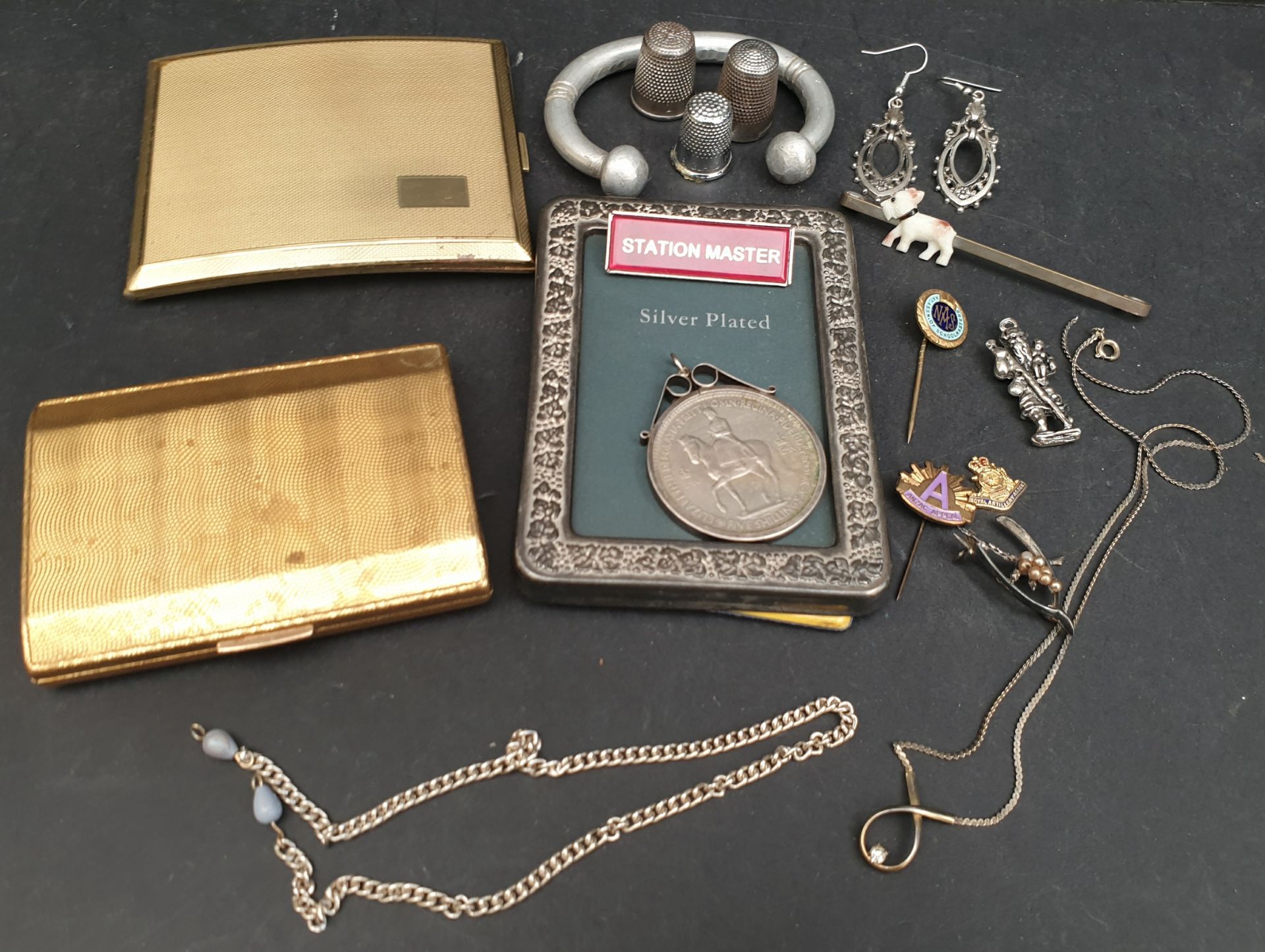 Vintage Picture Frame and Costume Jewellery