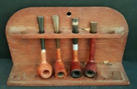 Vintage Pipe Rack and 4 Vintage Pipes