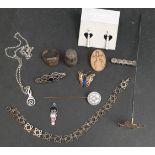 Parcel of Jewellery Includes Silver Items