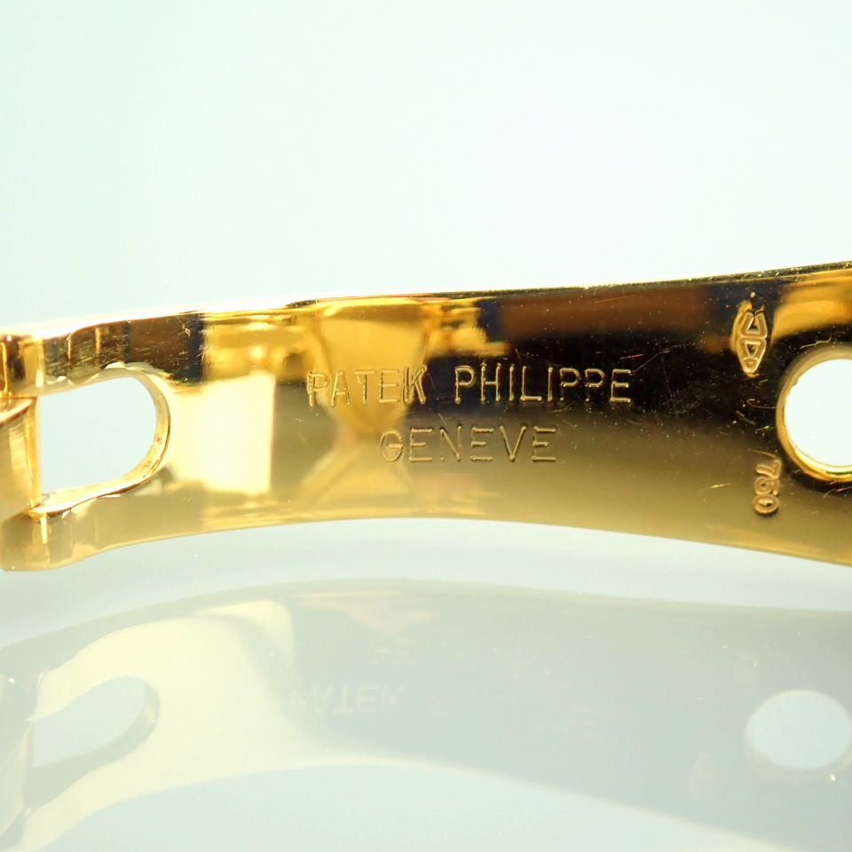 Patek Philippe. 18K Calatrava Diamond Ladies Yellow Gold Wrist Watch - Image 7 of 14